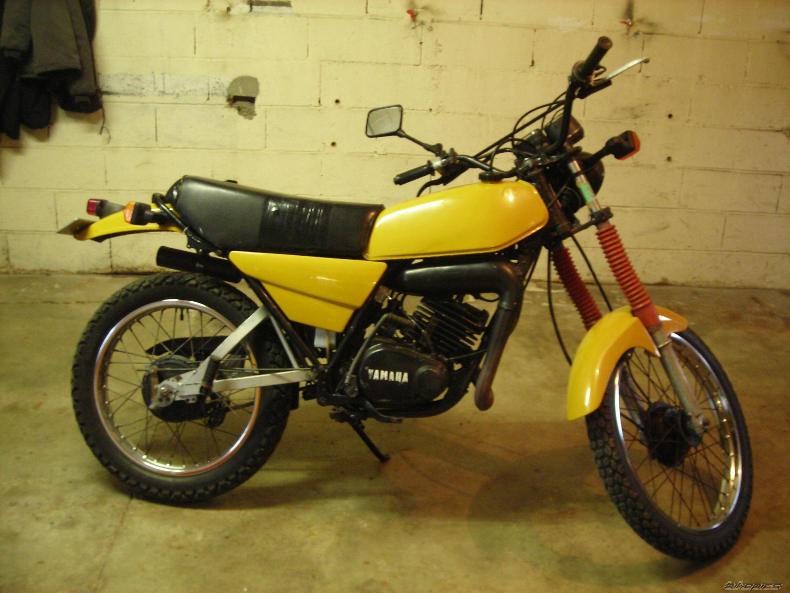 Bike Photo 1980235