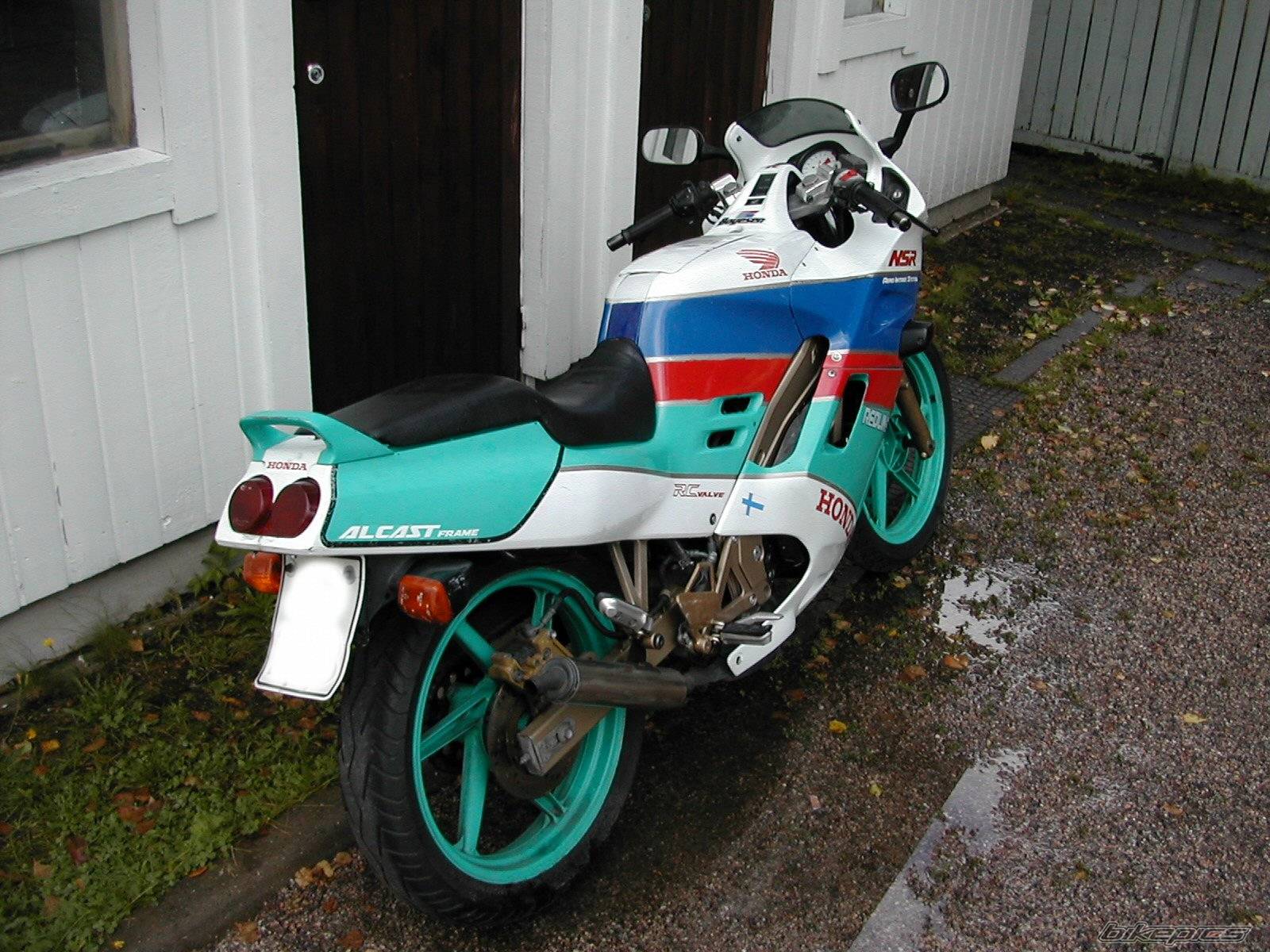 Photo 198043
