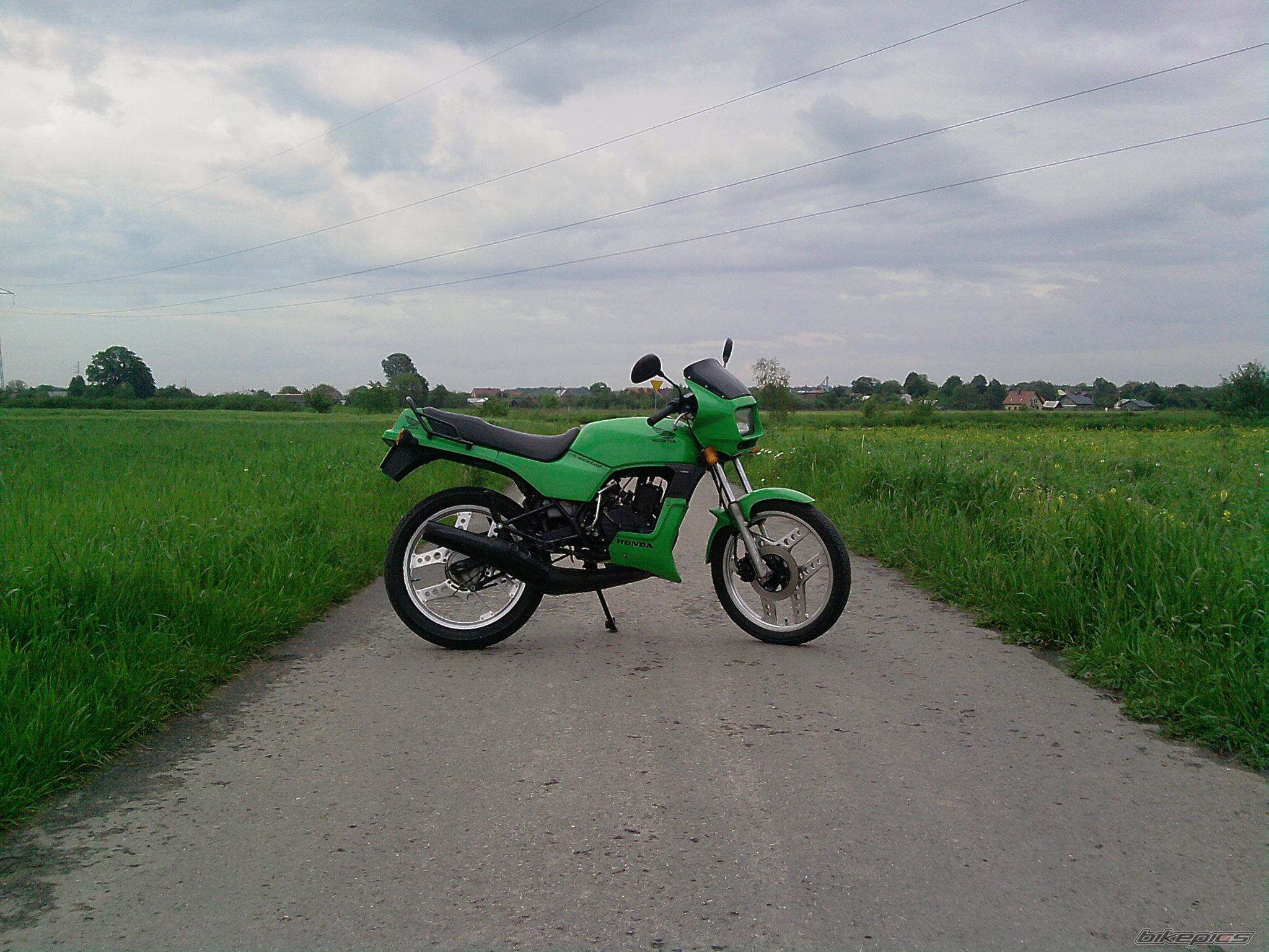 Photo 1980614