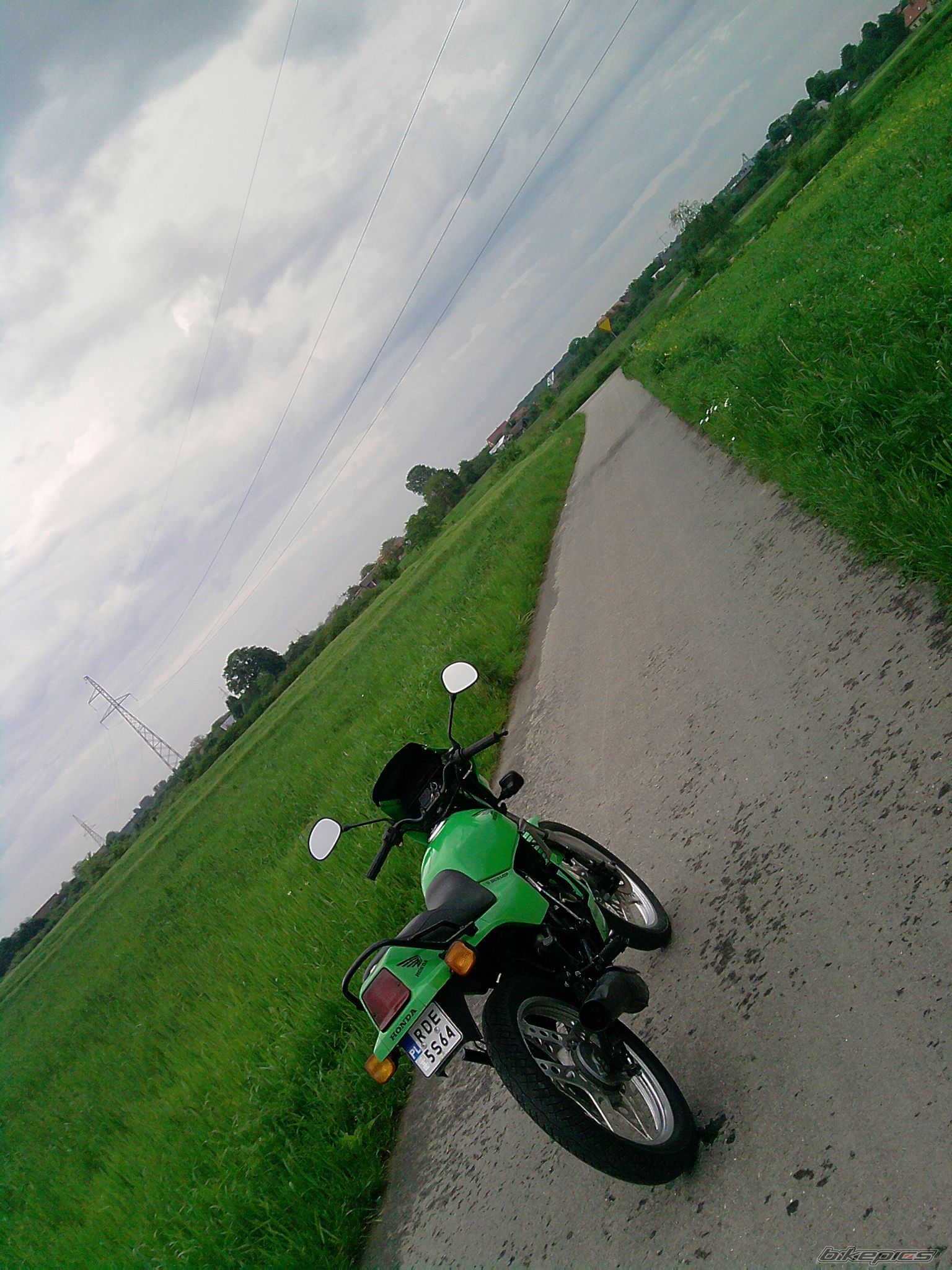 Photo 1980618