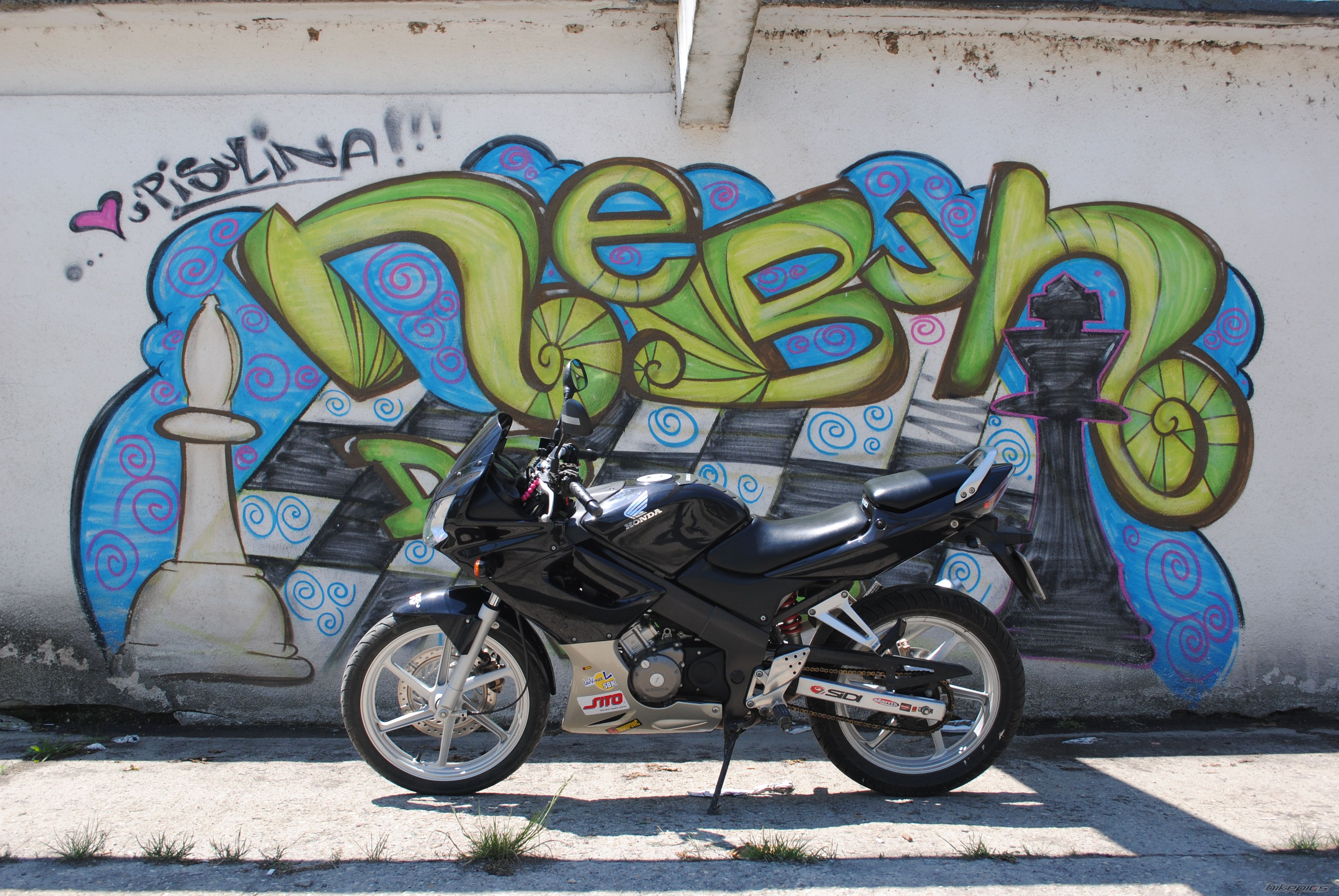 Bike Photo 1980689