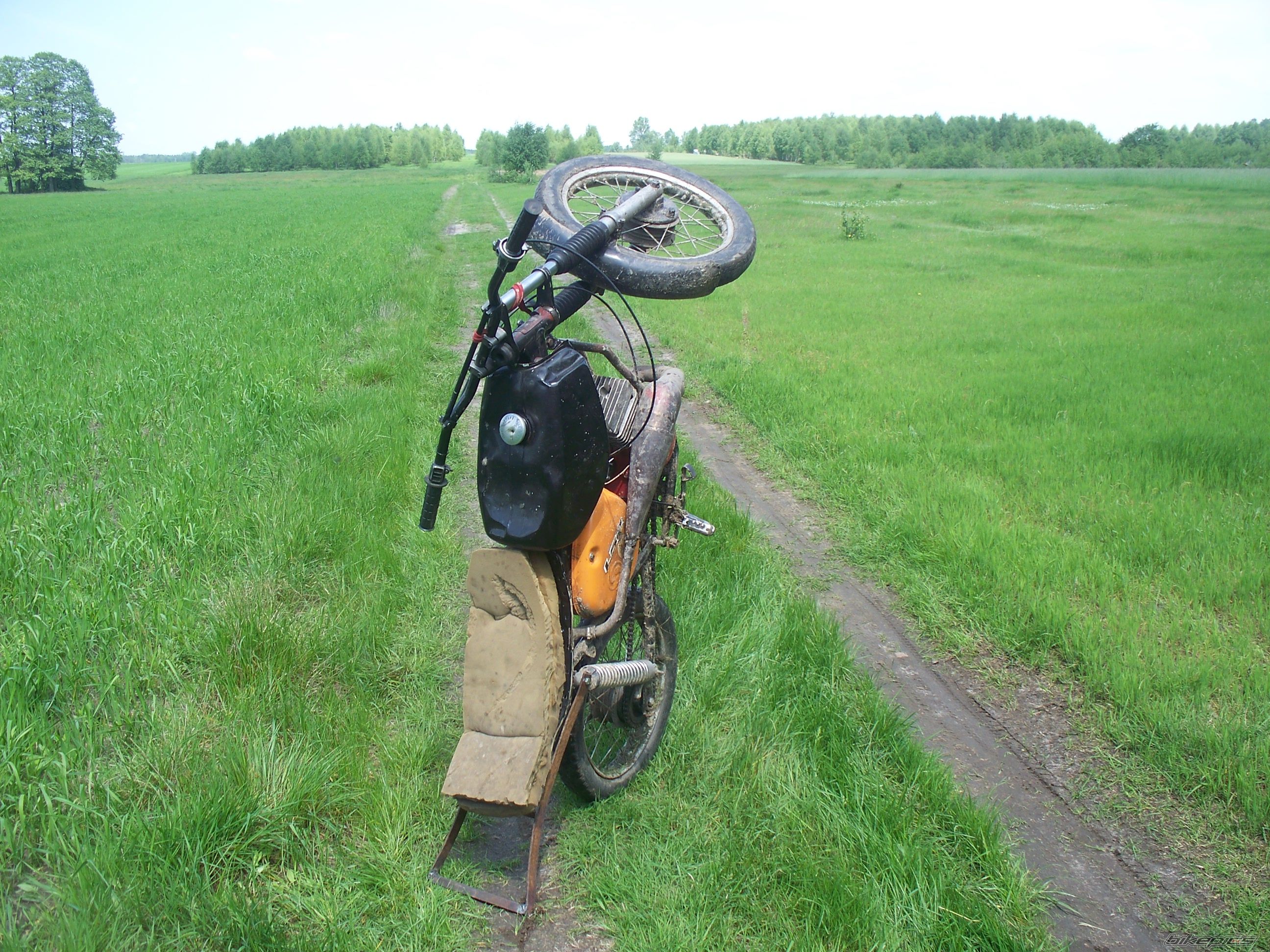 Bike Photo 1980794