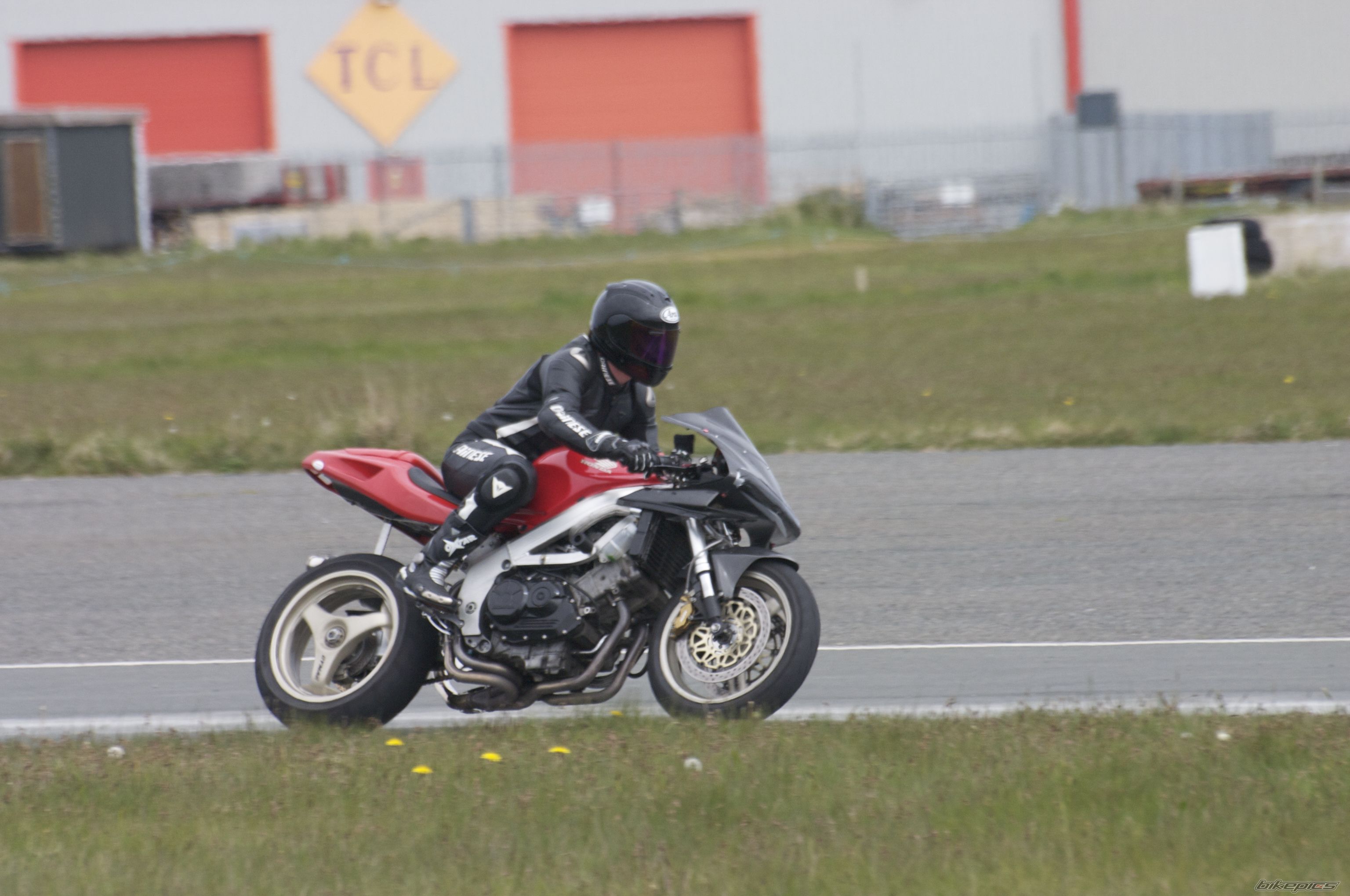 Bike Photo 1980830