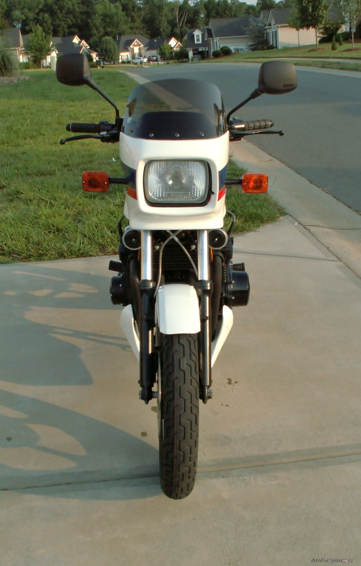Bike Photo 1980875