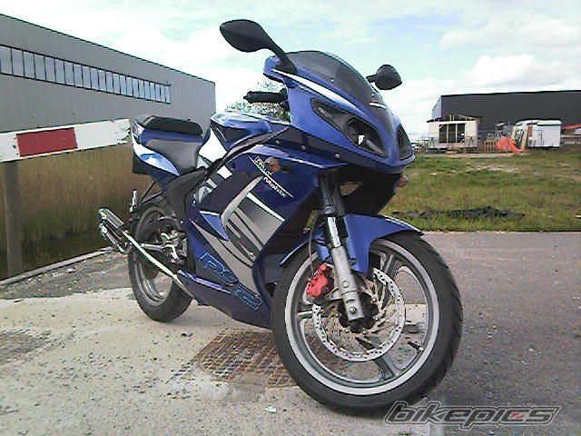 Photo 1981010