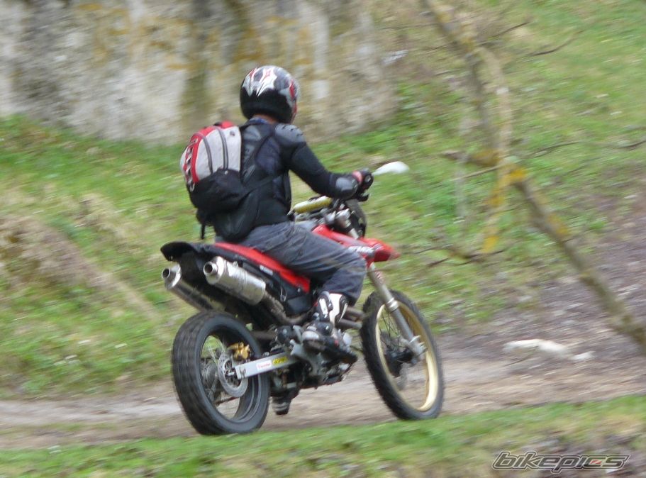 Photo 1981189