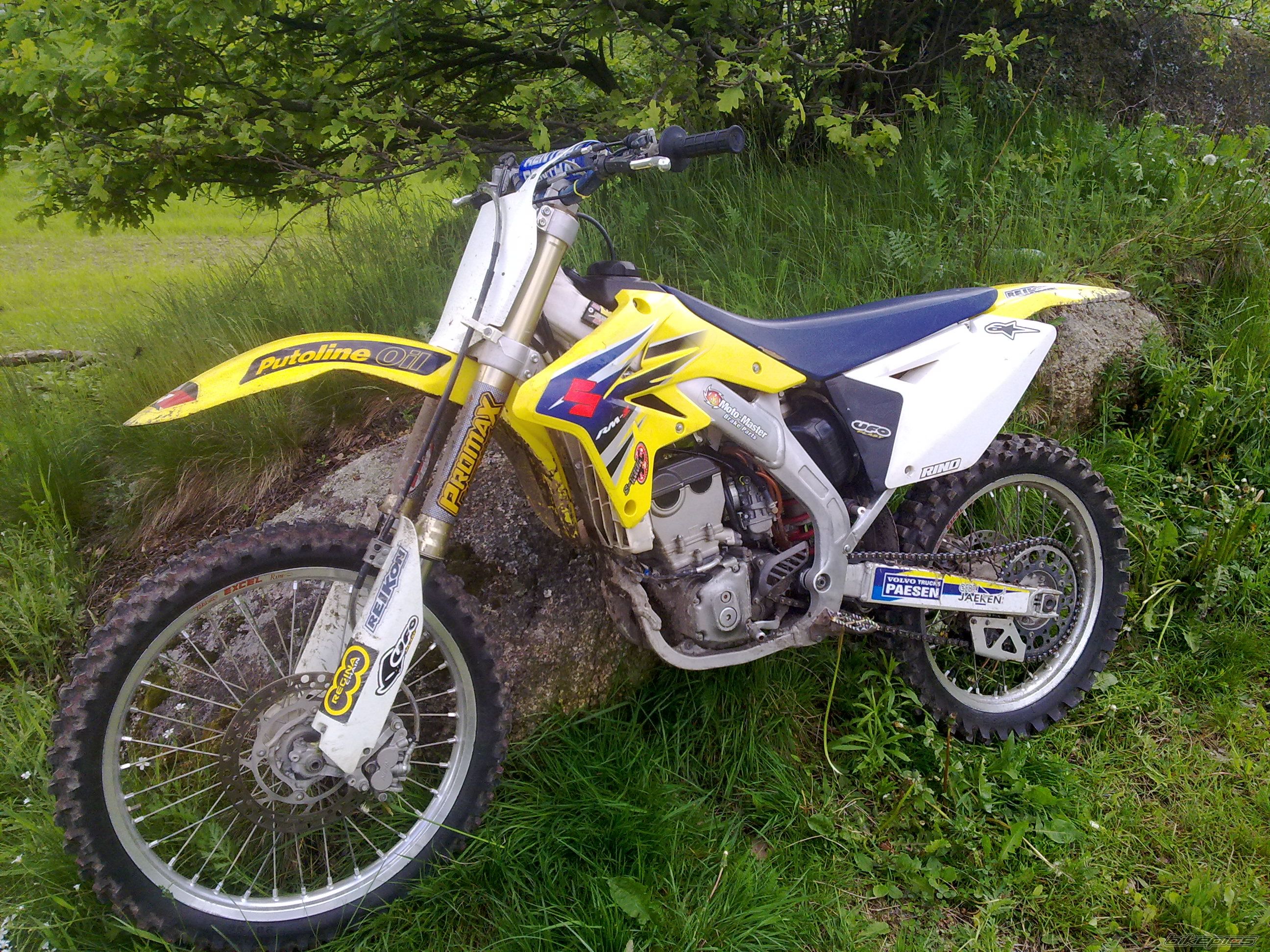 Photo 1981423
