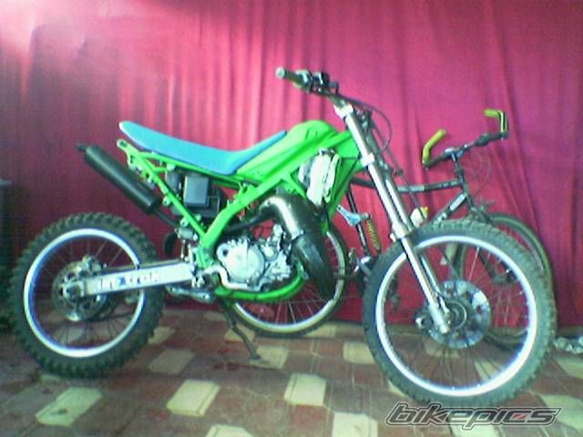Photo 1981660