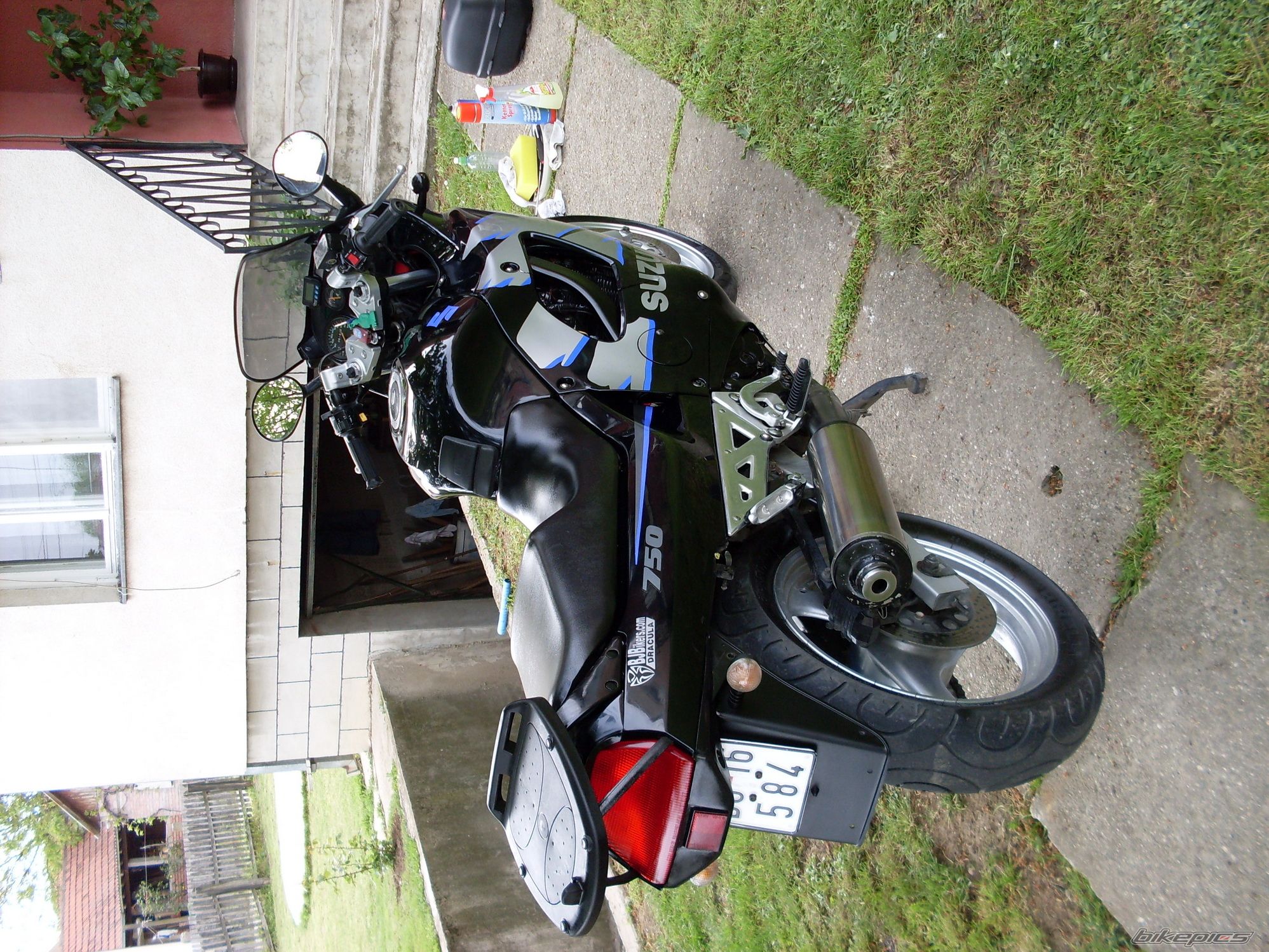 Photo 1981727