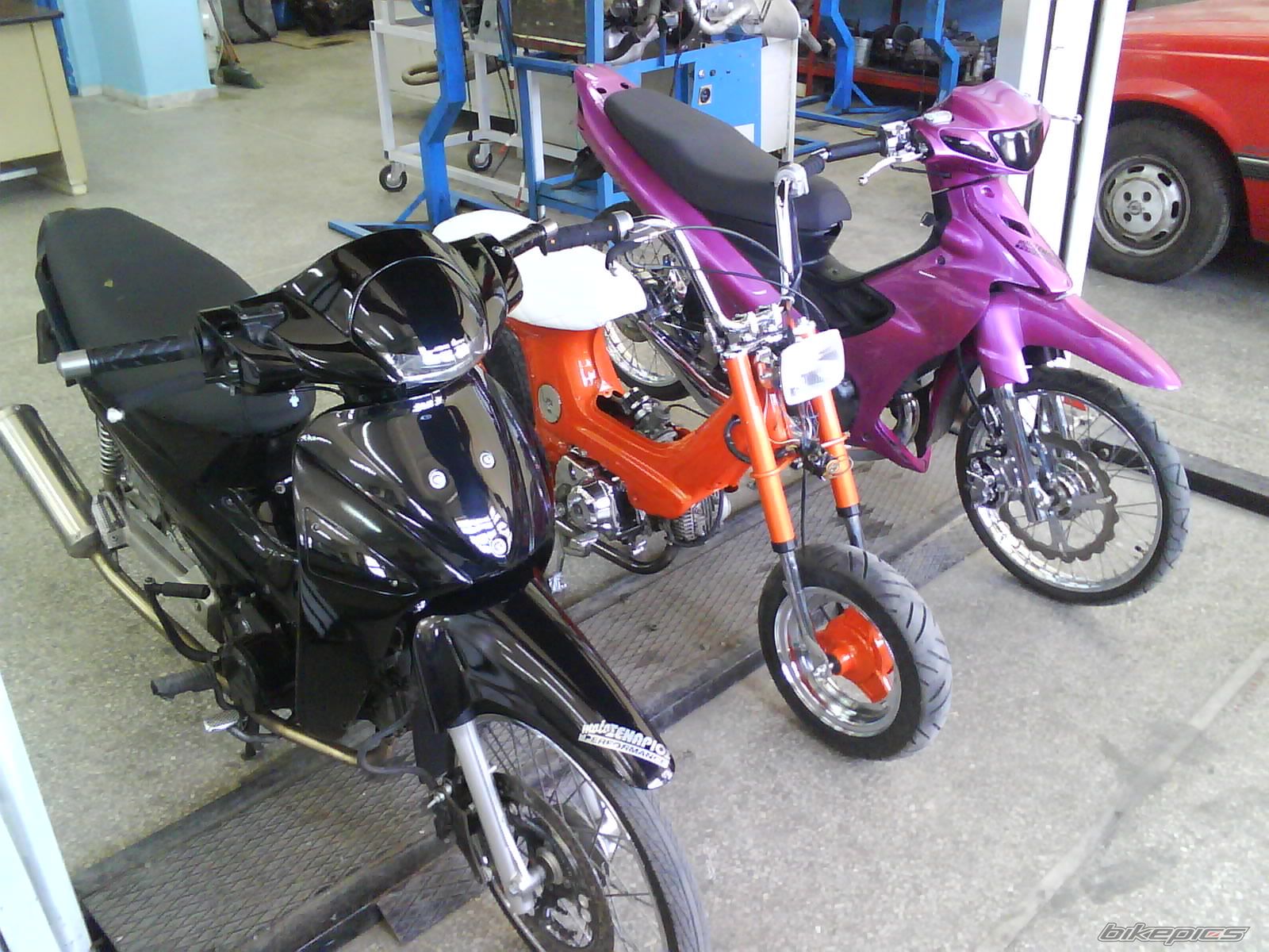 Photo 1981771