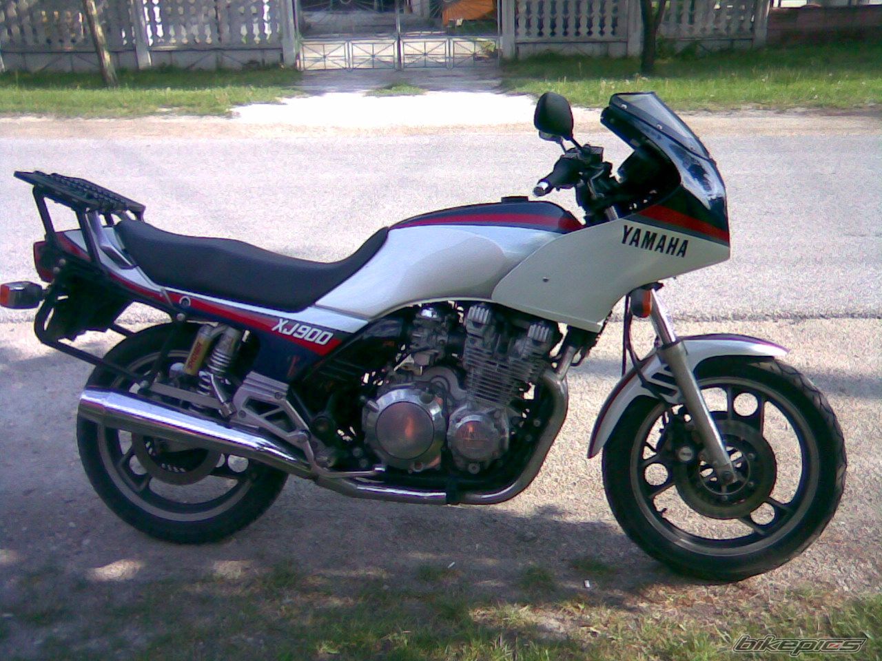 Photo 1981951