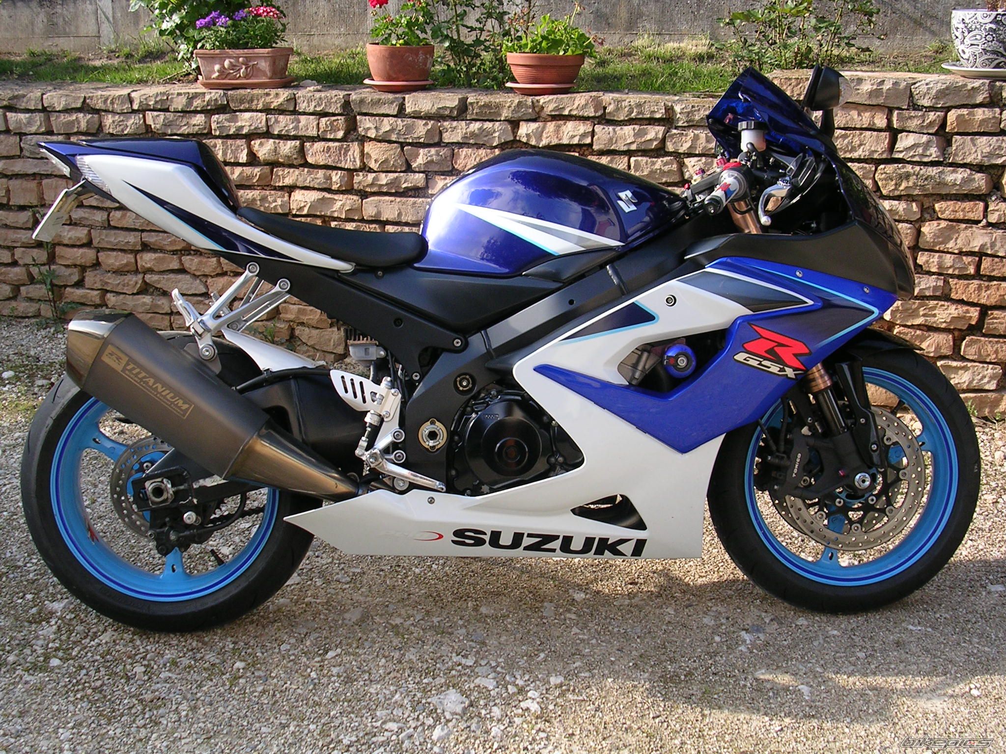 Bike Photo 1982071