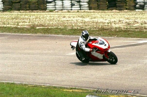 Photo 1982235