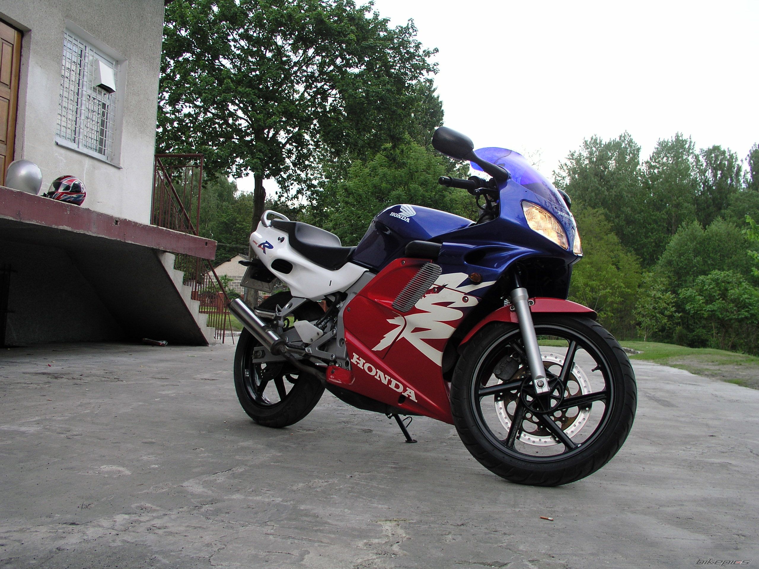 Photo 1982521