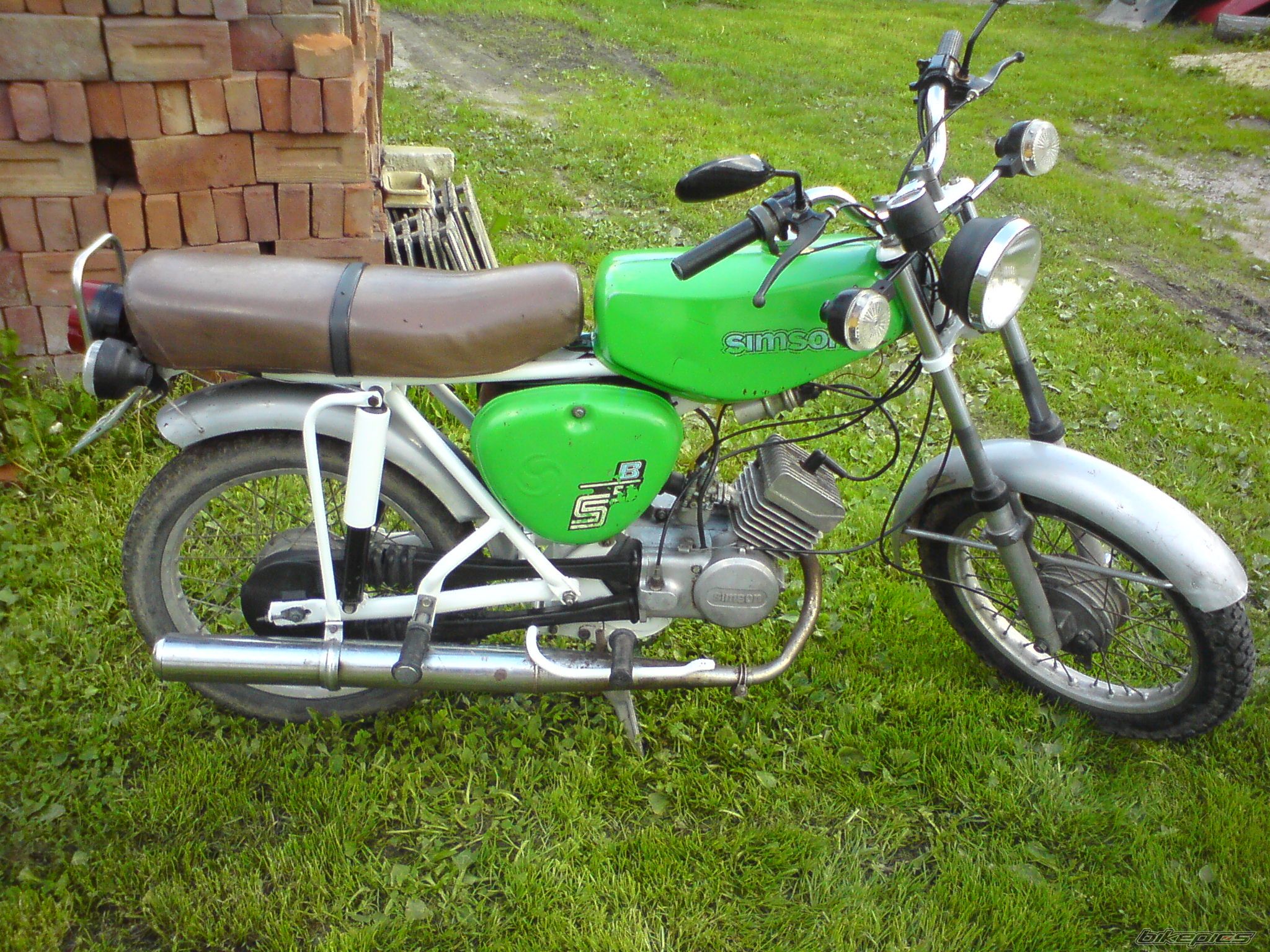 Photo 1982551