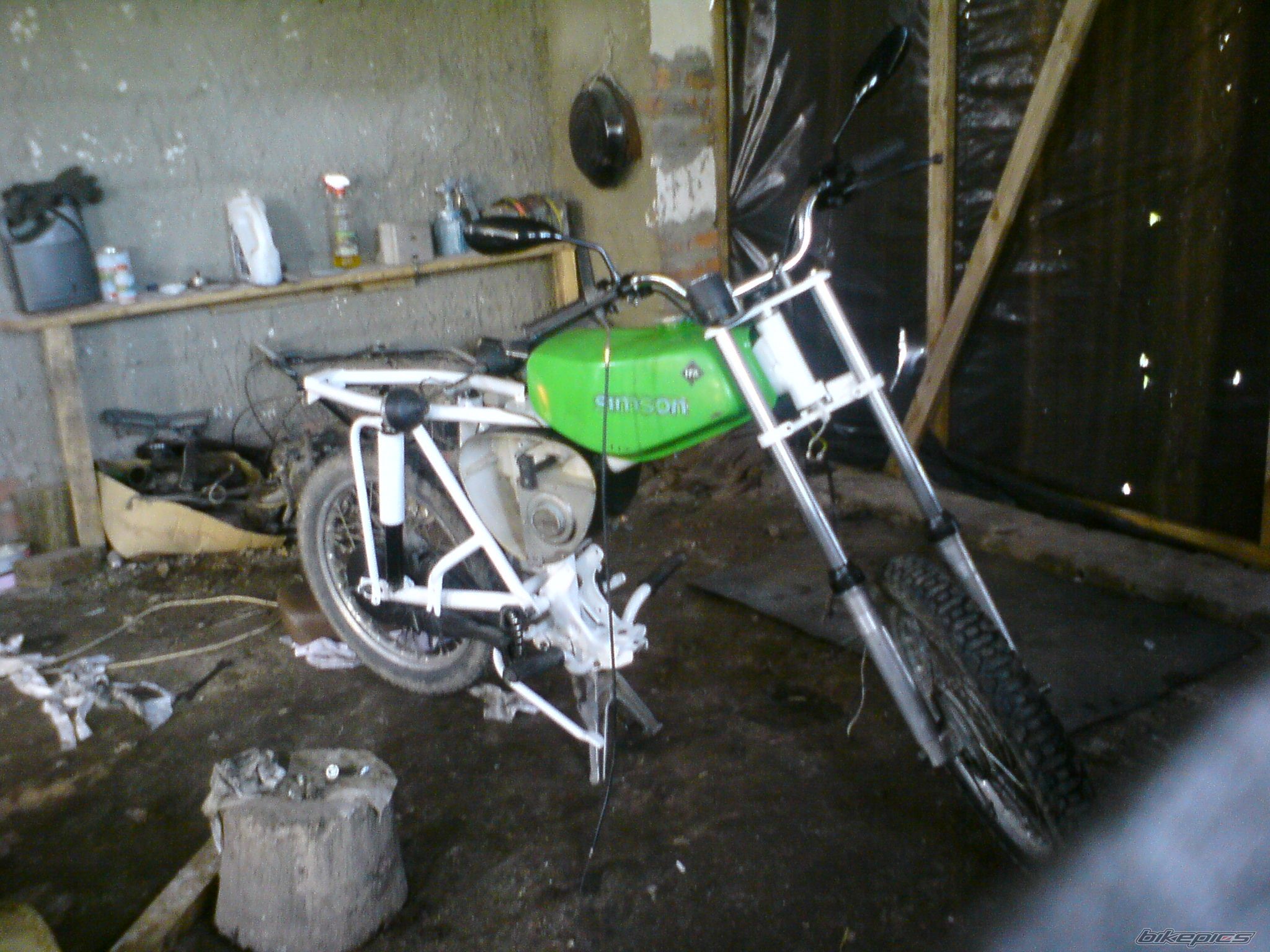 Photo 1982556