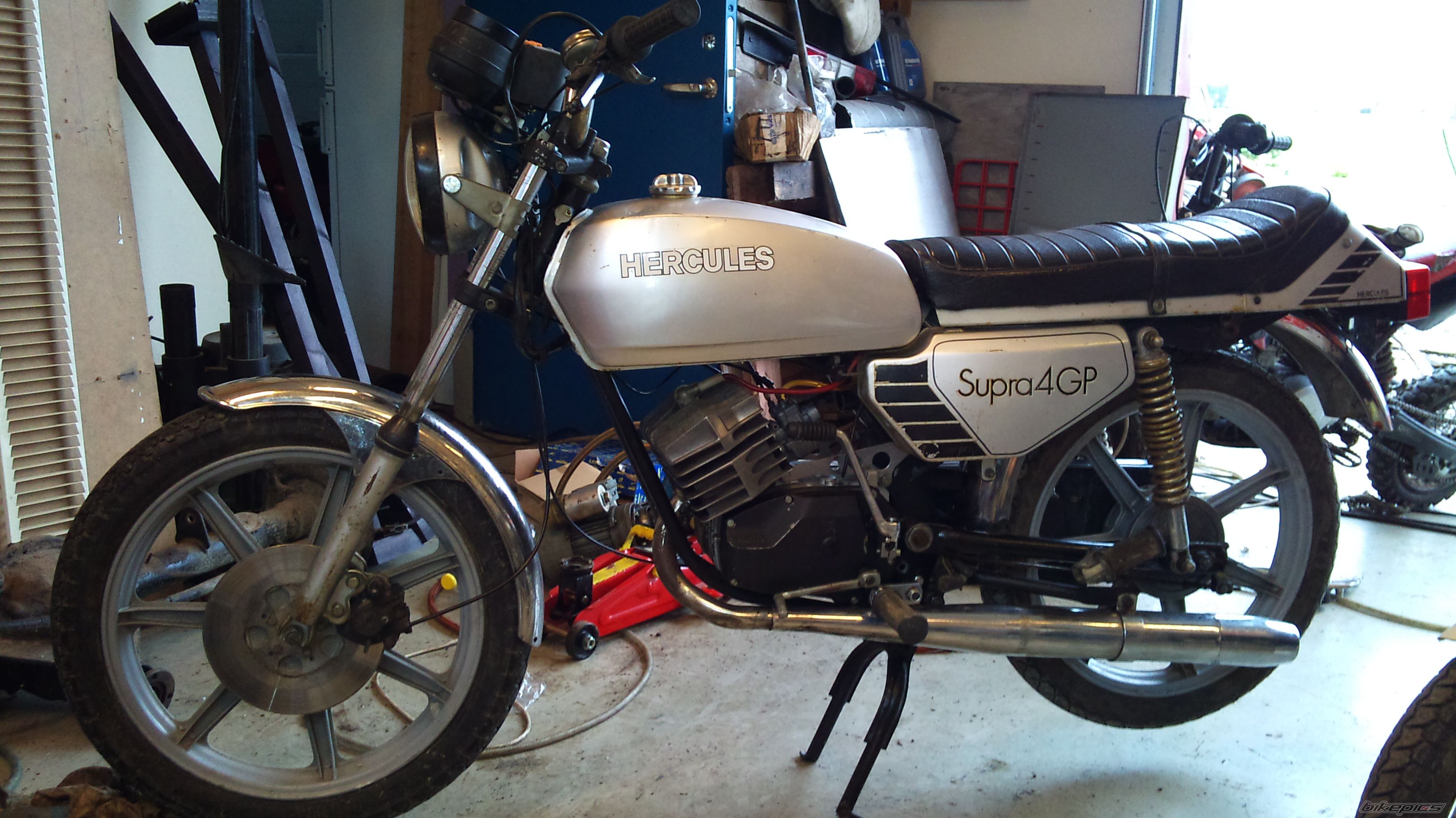 Photo 1982604