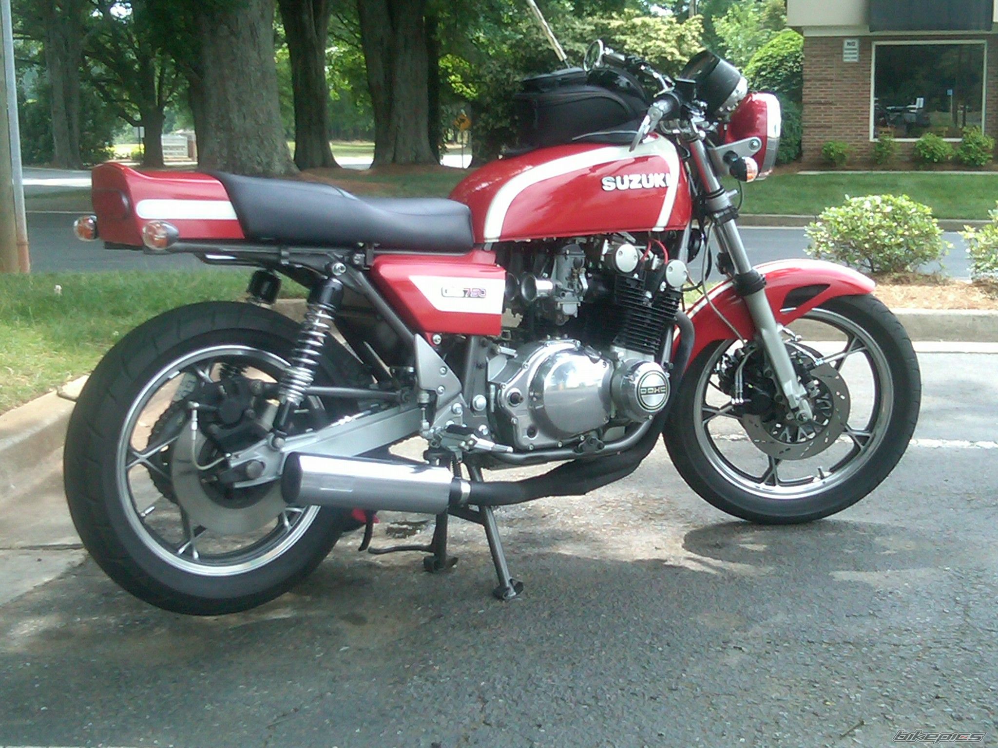 Photo 1982825