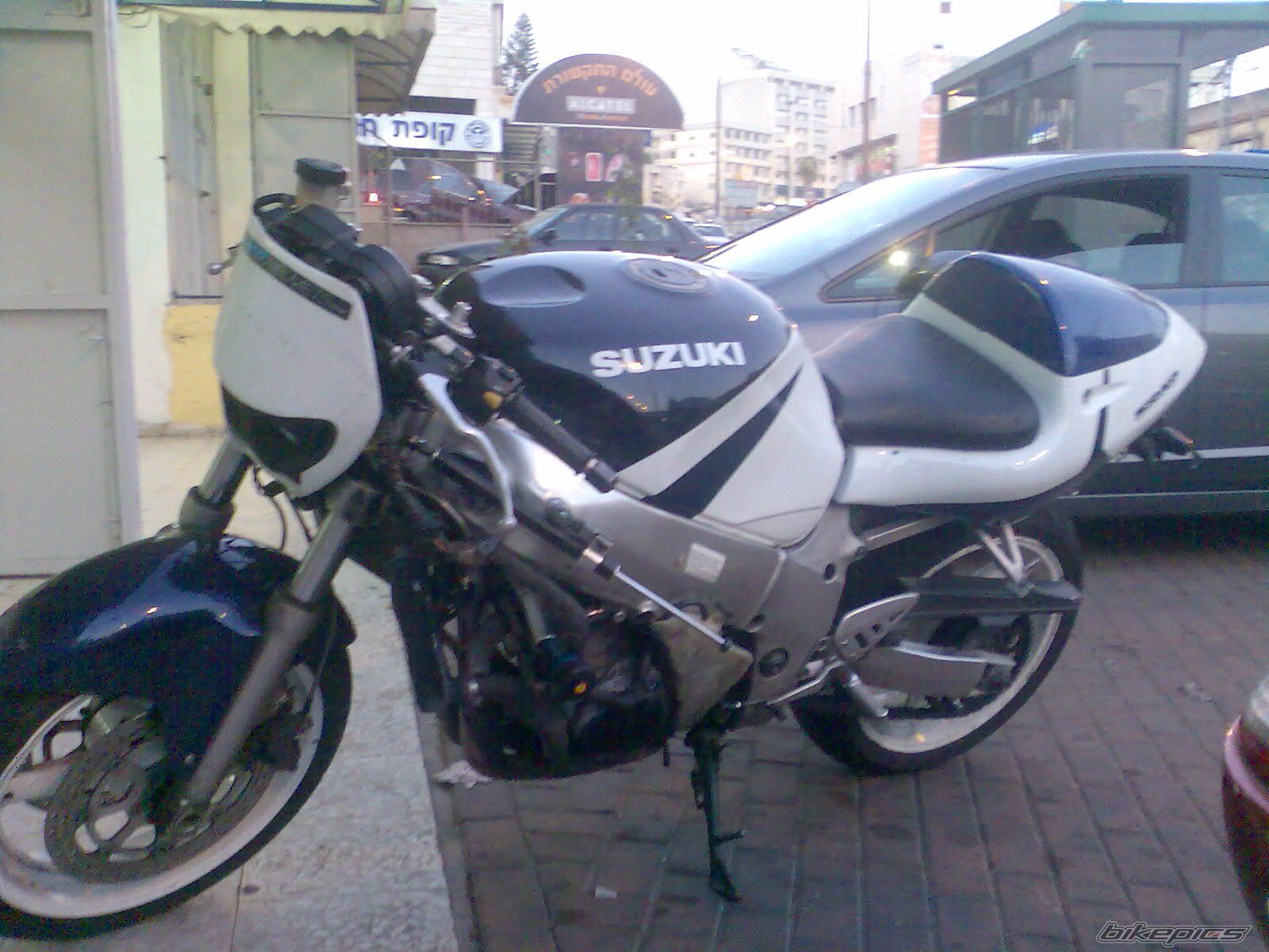 Photo 1983013