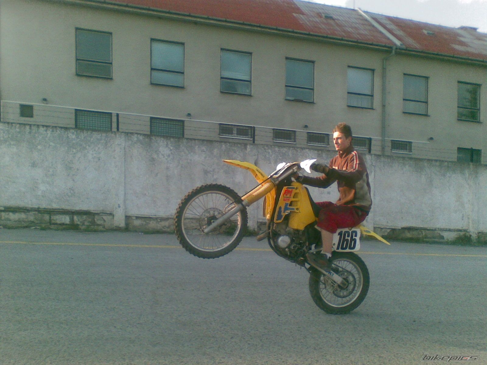 Photo 1983055