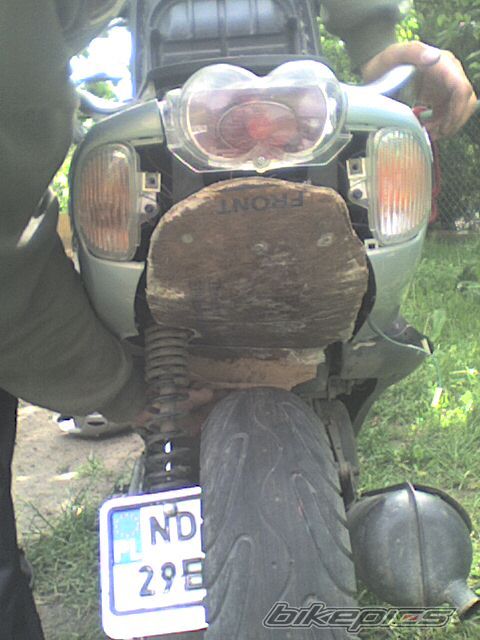 Photo 1983102