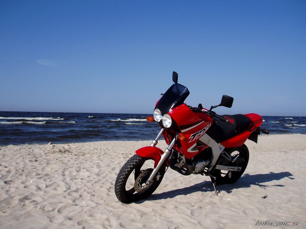 Bike Photo 1983209