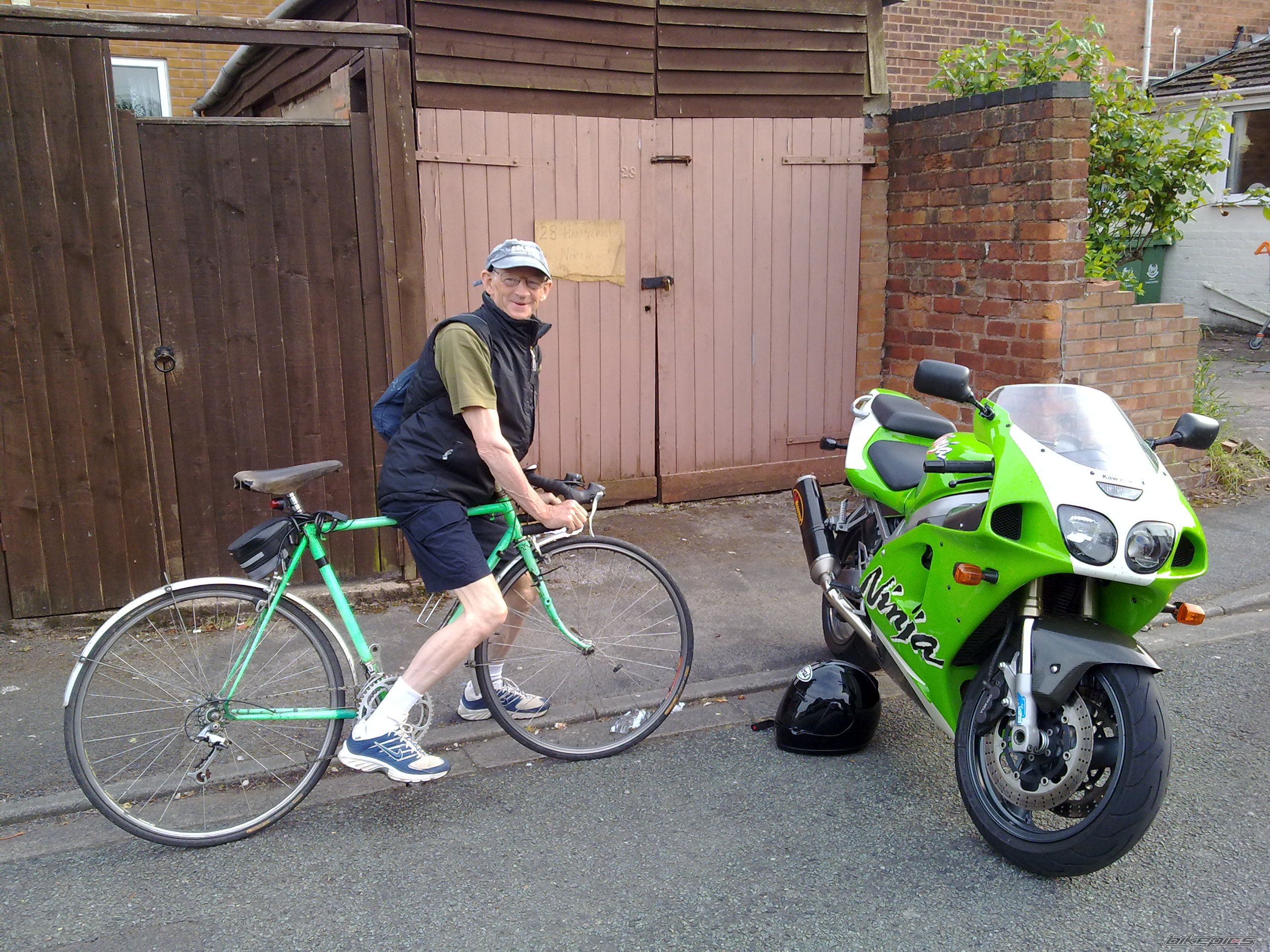 Bike Photo 1983264
