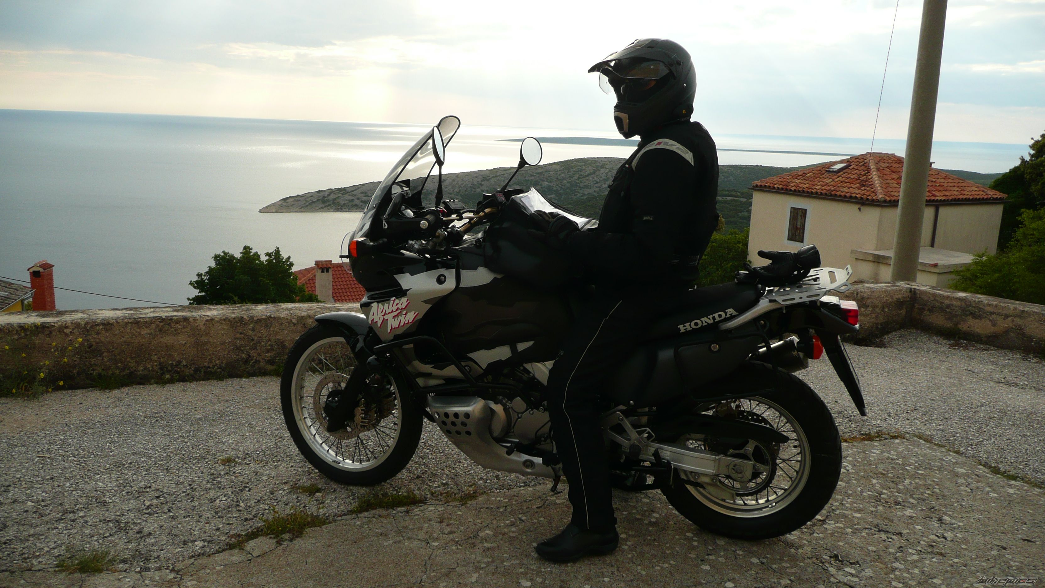 Bike Photo 1983301