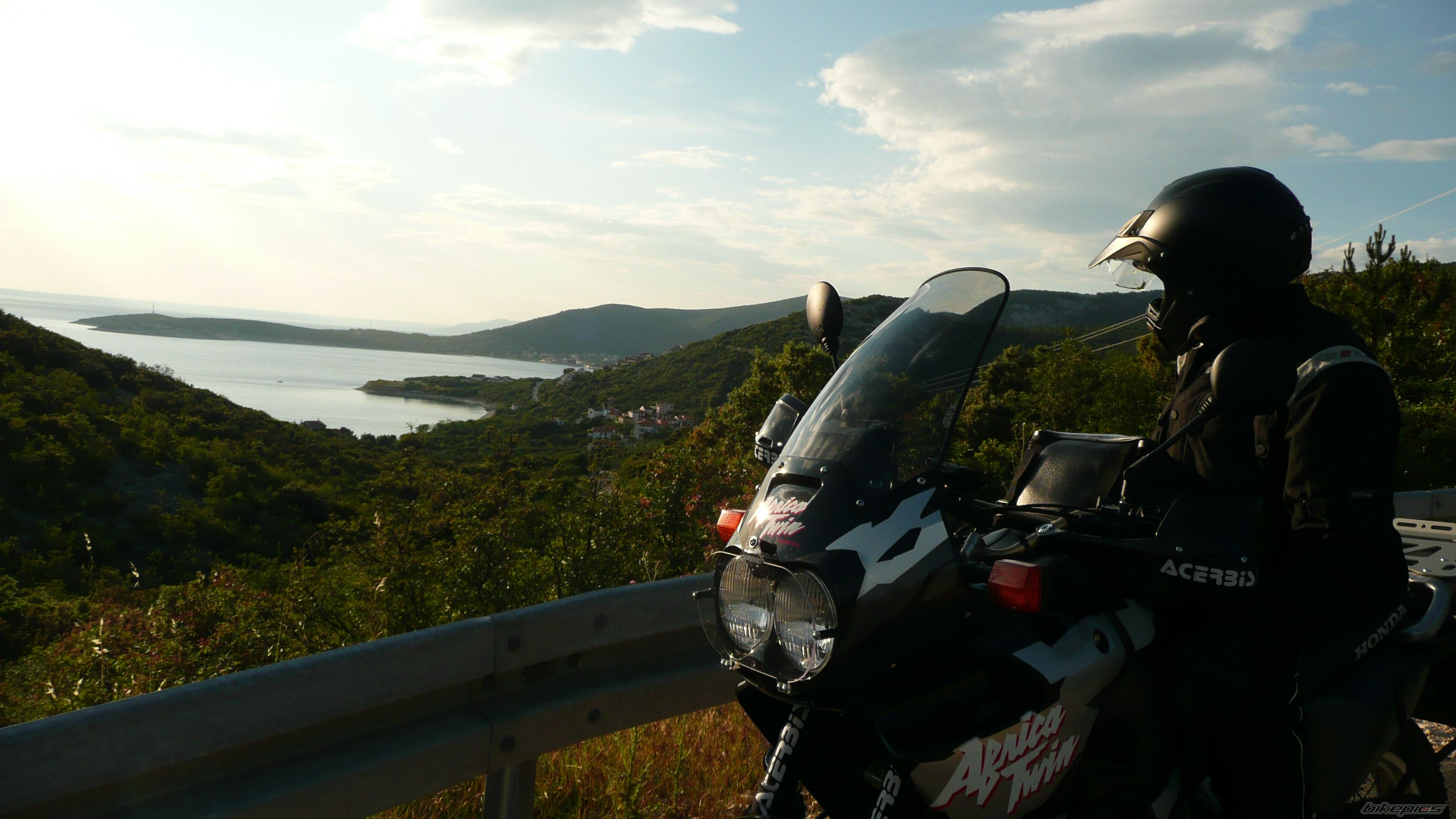 Bike Photo 1983305