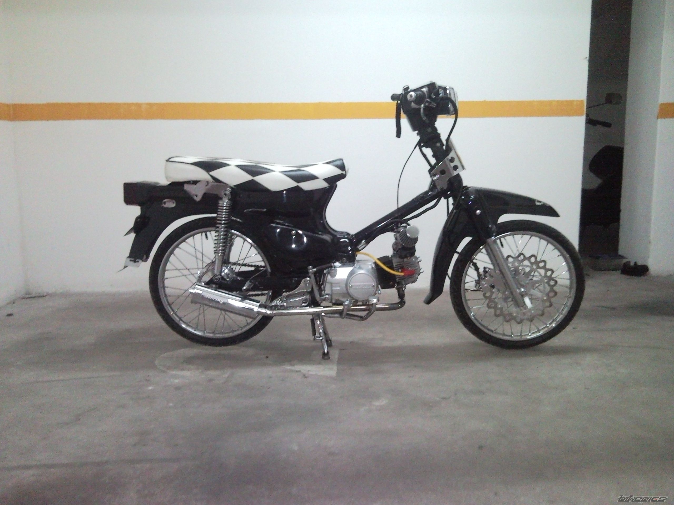Photo 1983431
