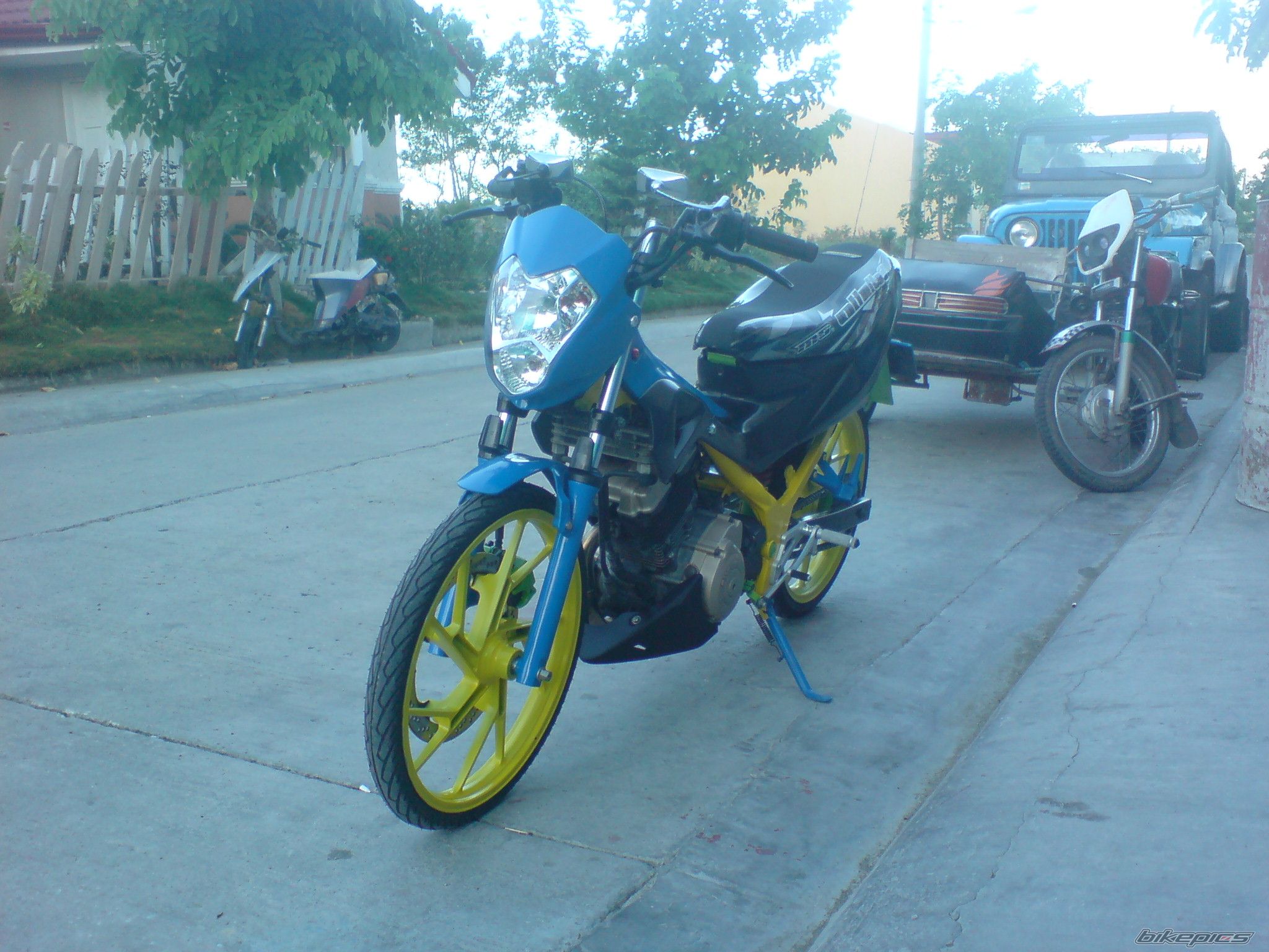 Photo 1983657