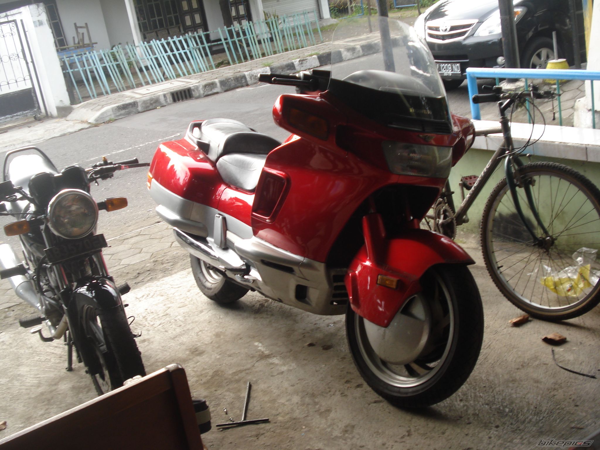 Bike Photo 1983663