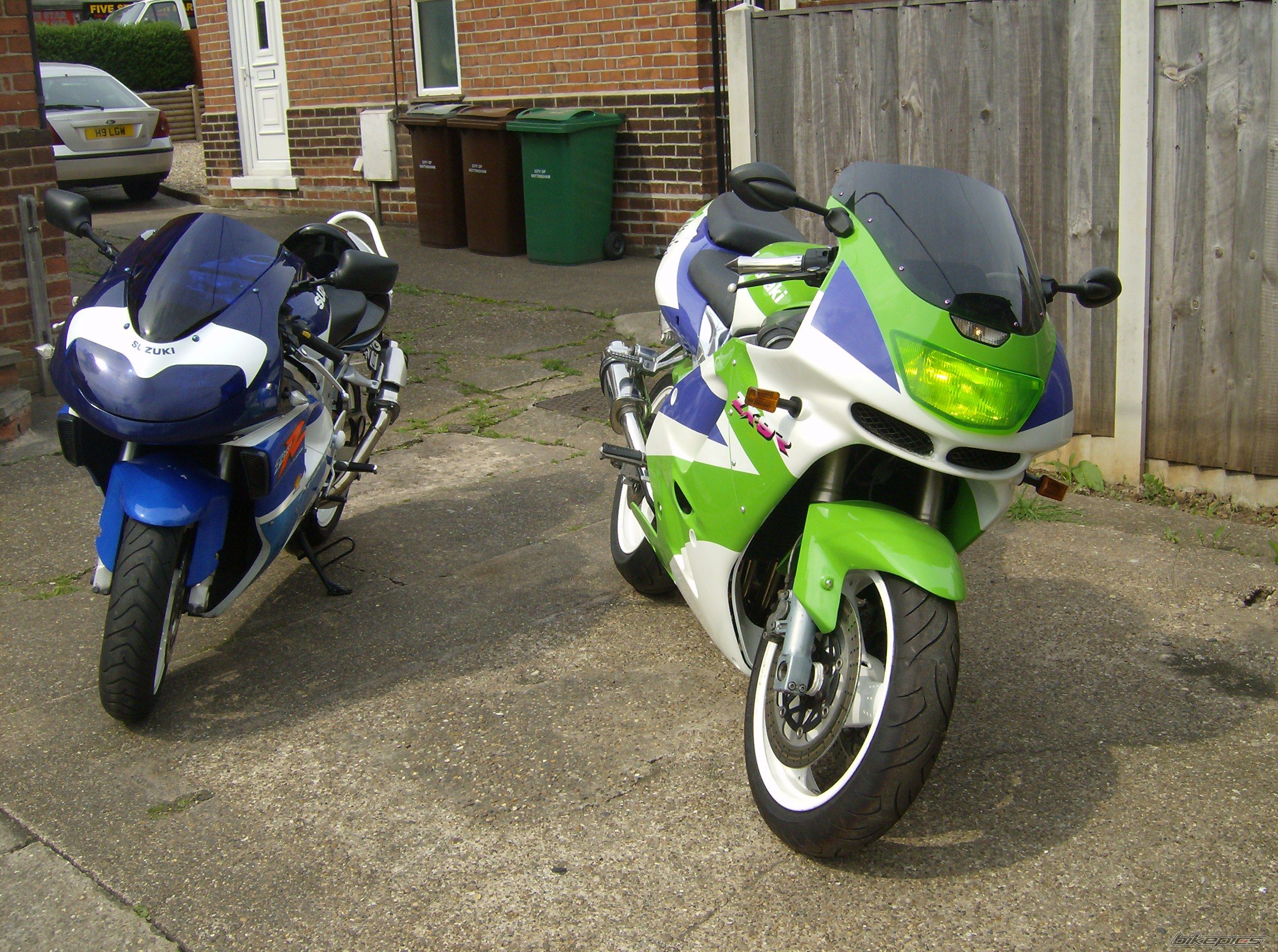Photo 1983759