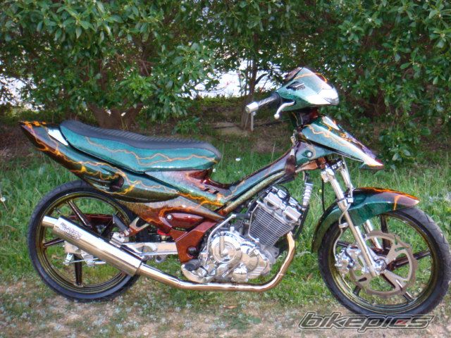 Photo 1983782