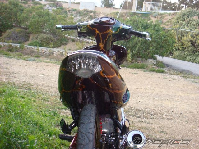 Photo 1983792