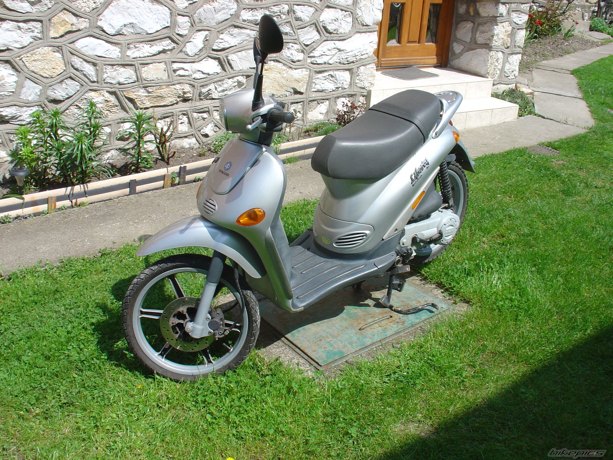 Bike Photo 1983794