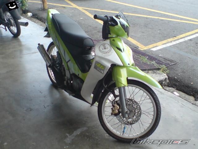 Photo 1983836