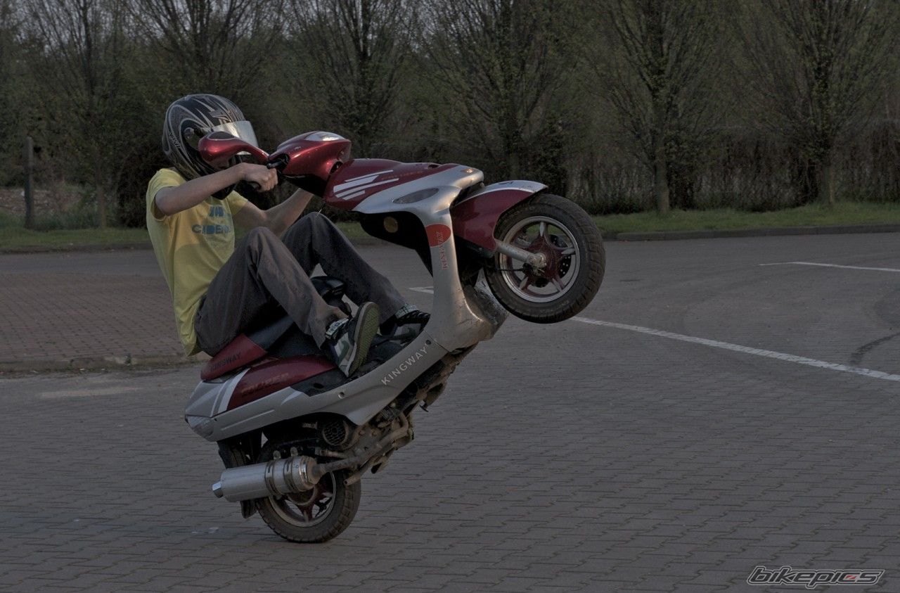 Photo 1983880