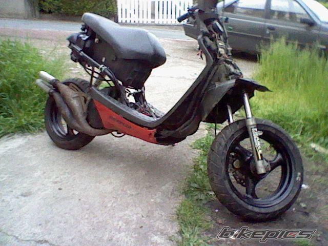 Photo 1983996