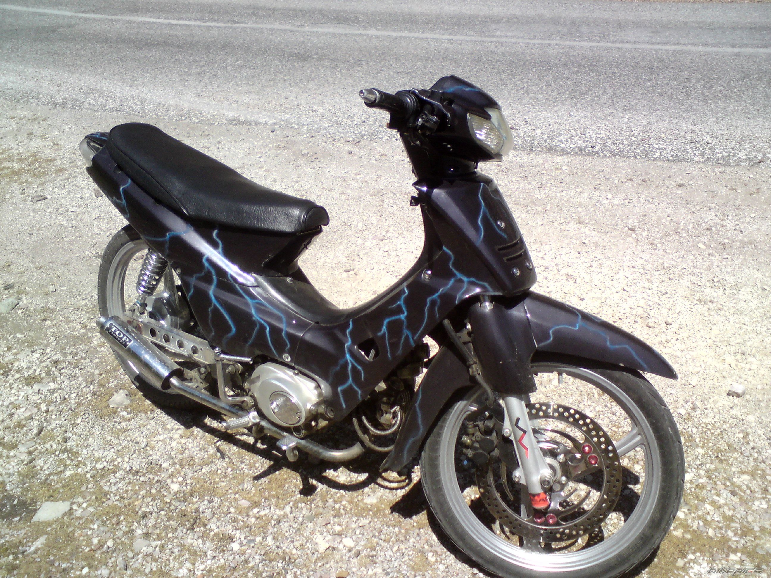 Photo 1984074