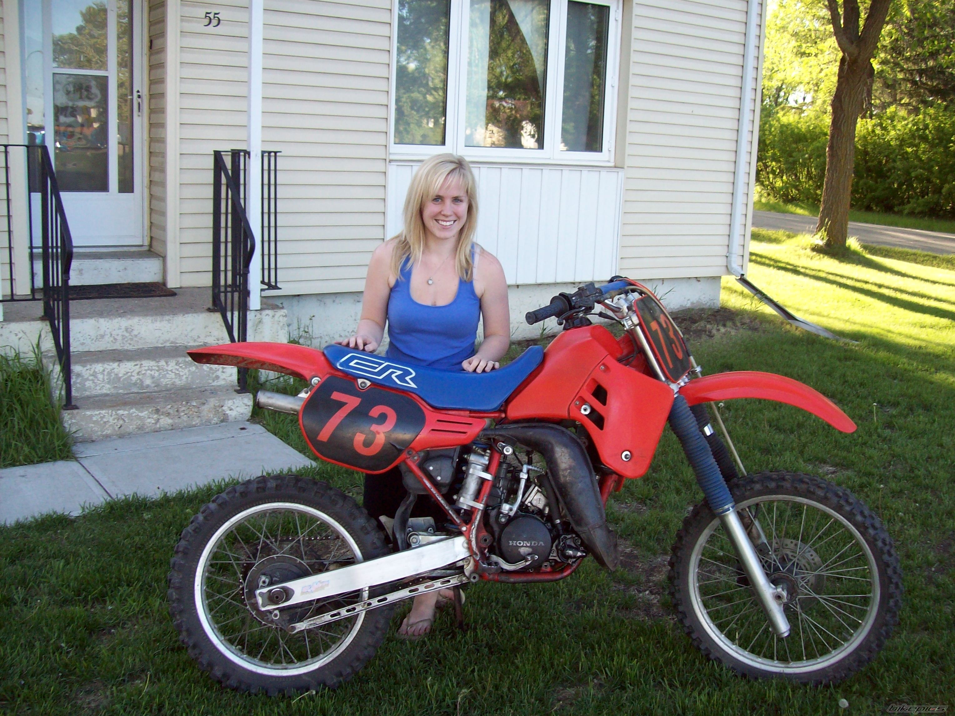 Photo 1984155