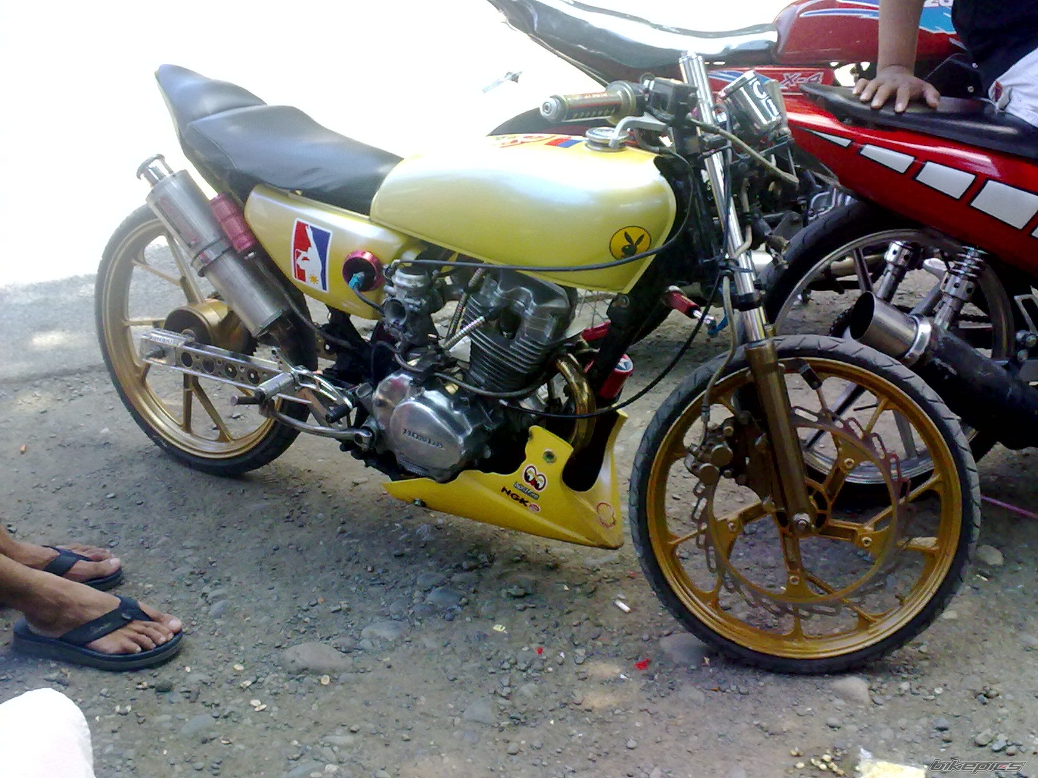 Bike Photo 1984158