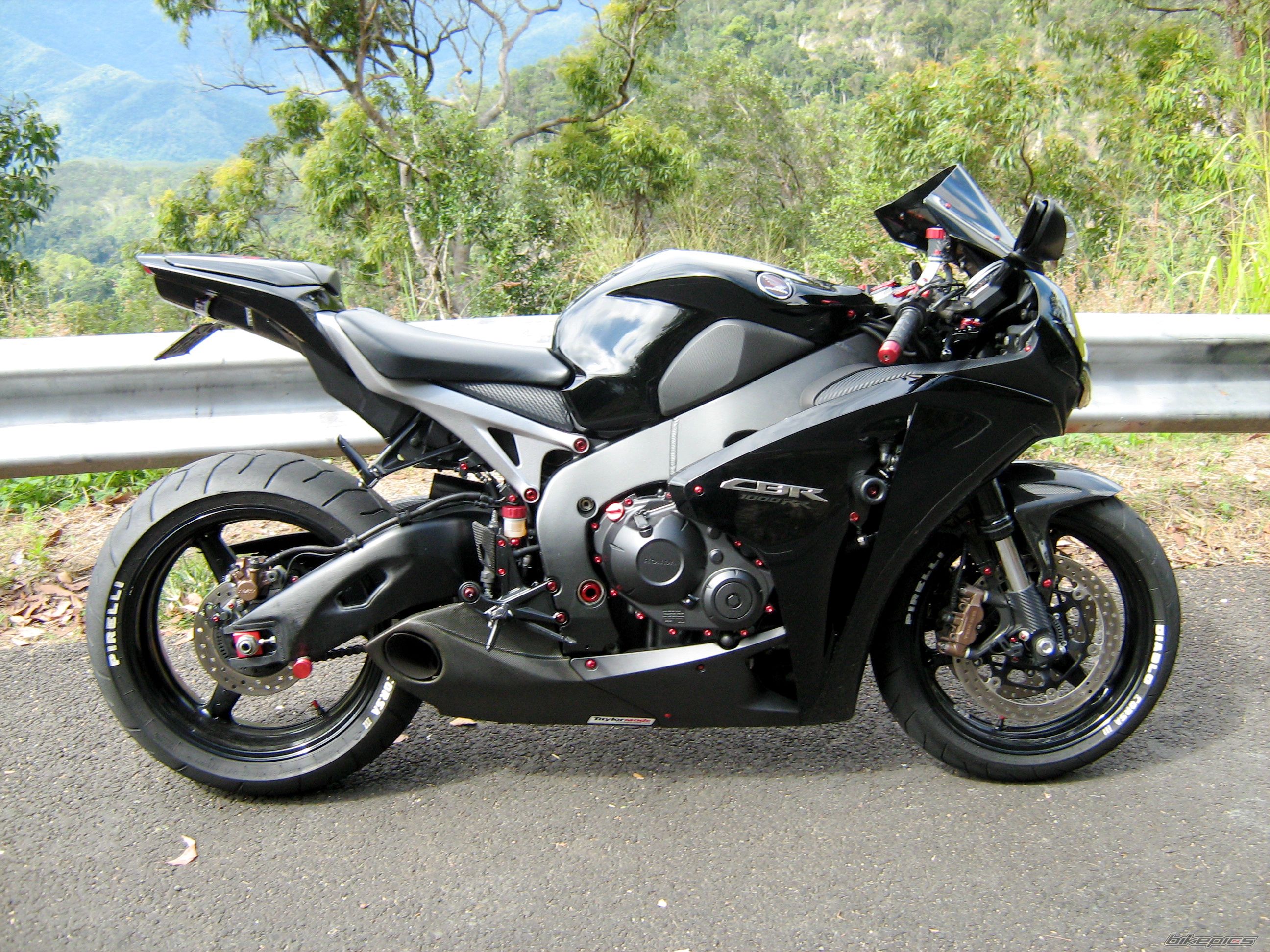 Bike Photo 1984250