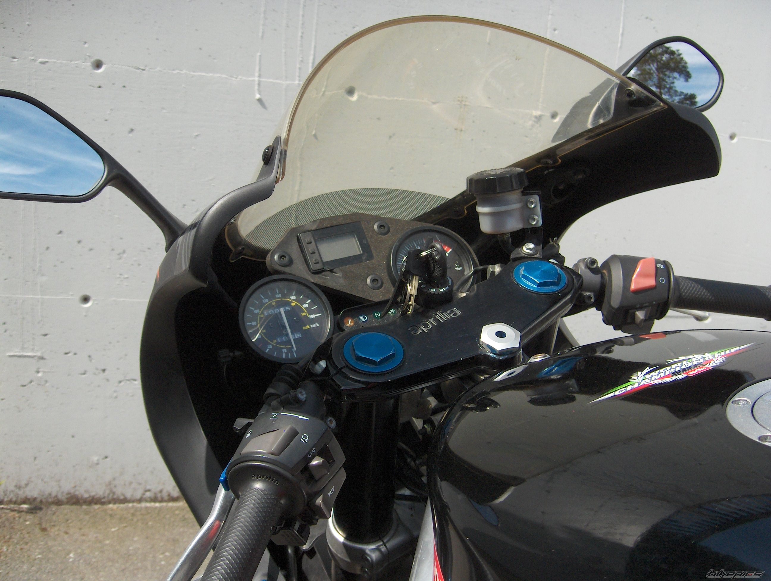 Bike Photo 1984280