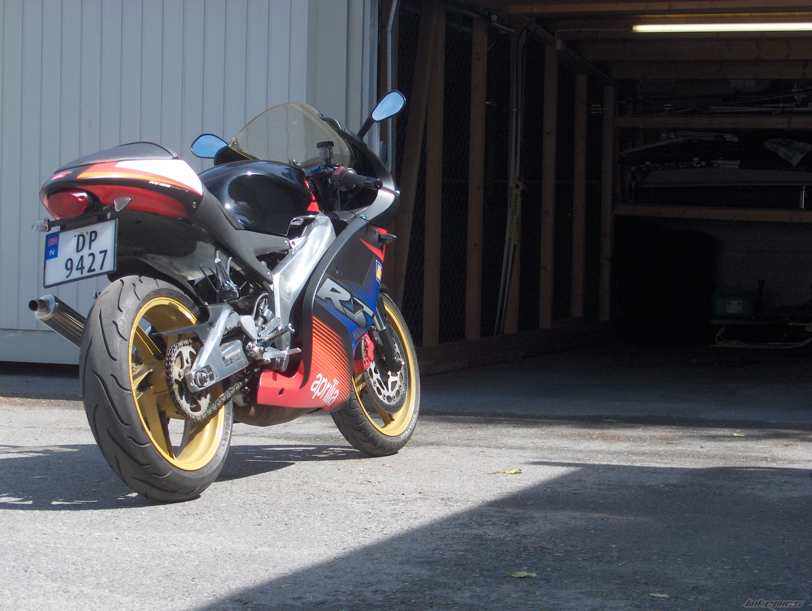 Bike Photo 1984291