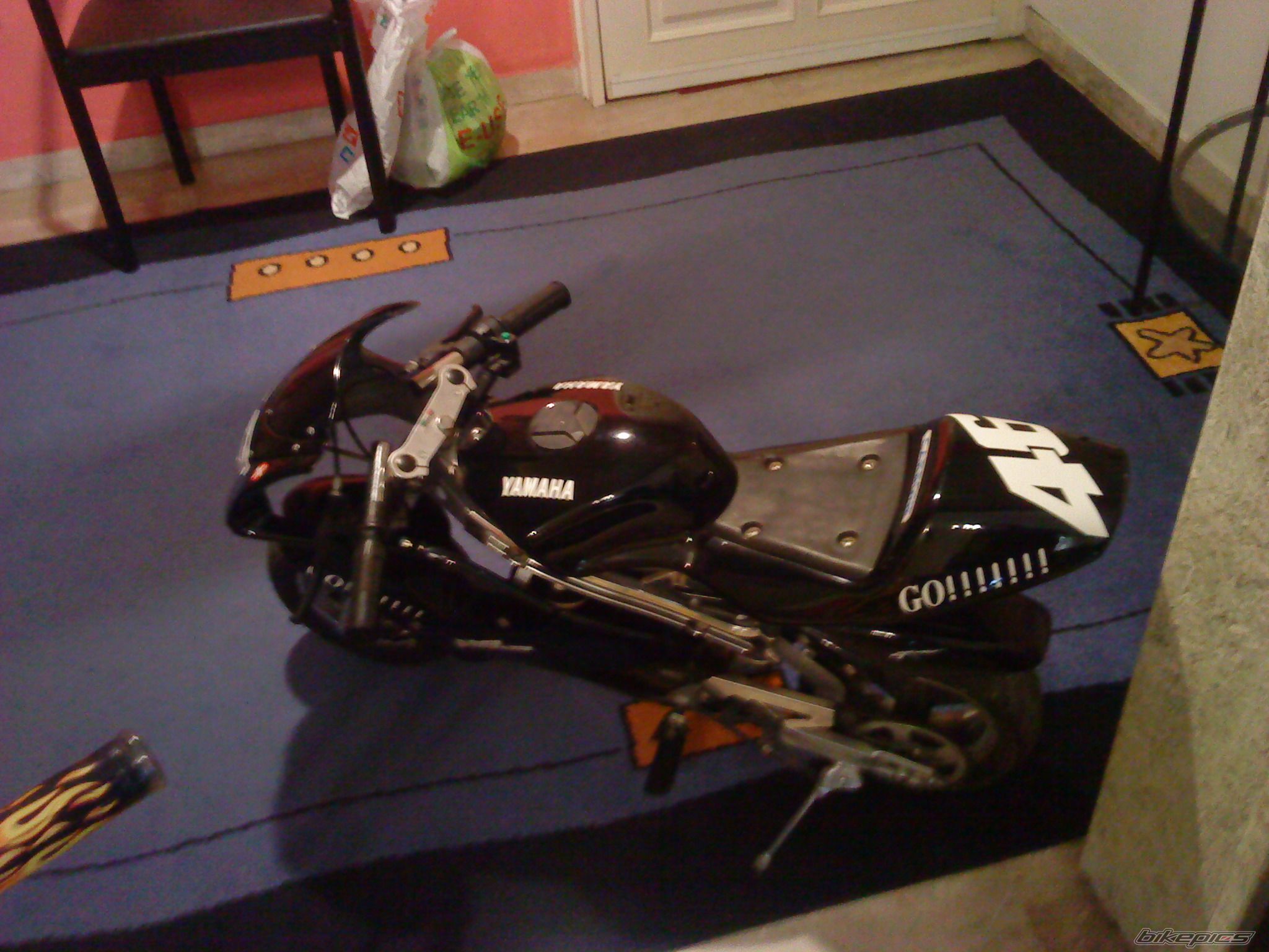 Photo 1984361