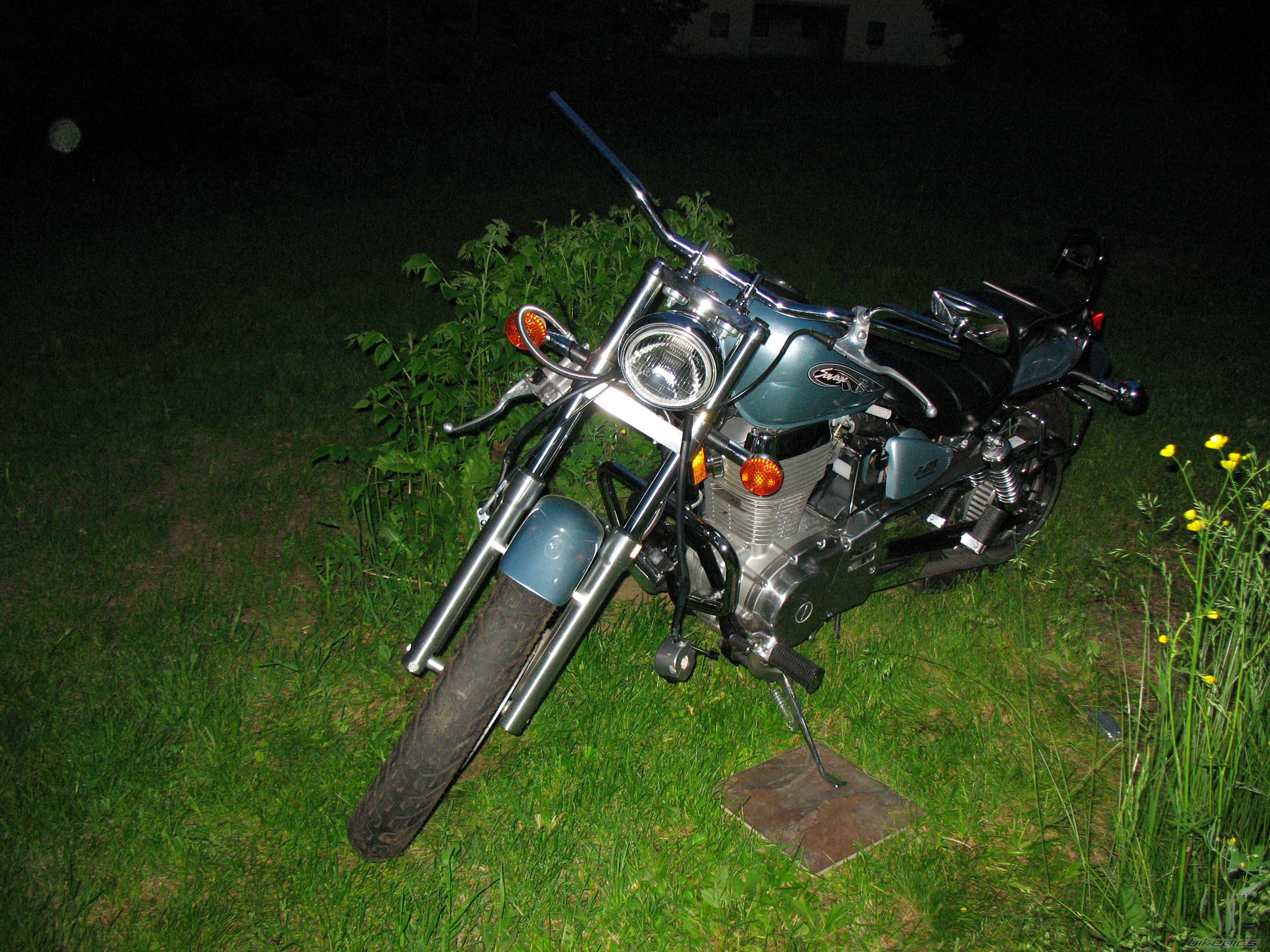 Photo 1984385