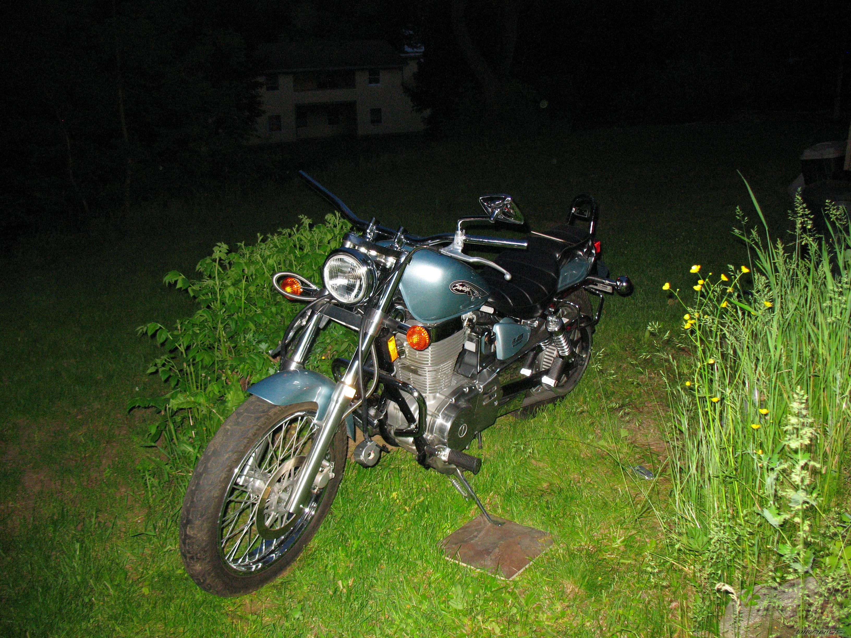 Photo 1984388