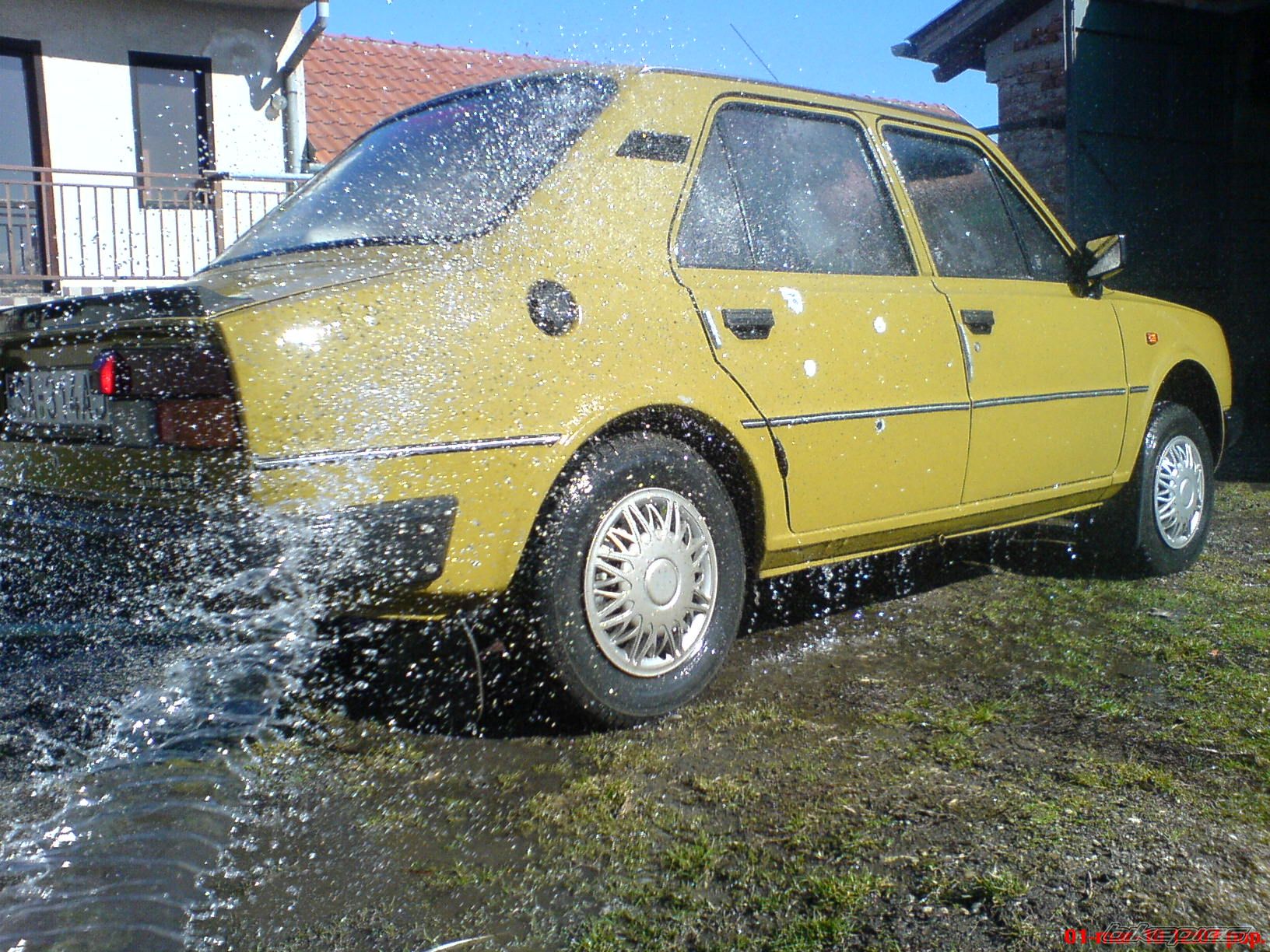 Photo 1984630