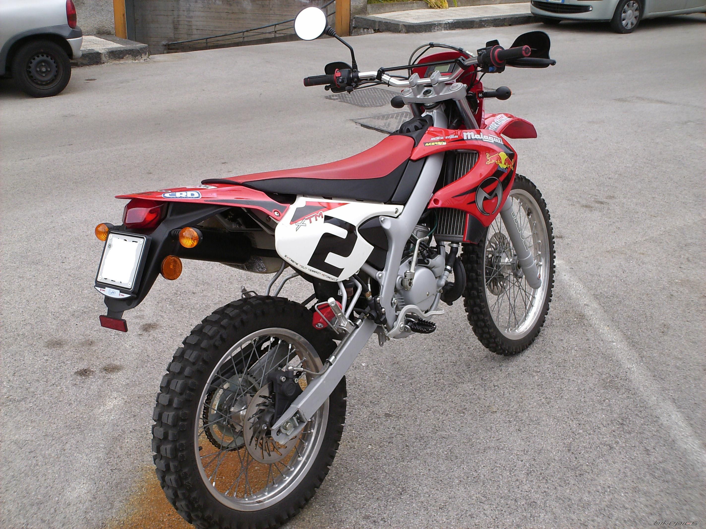 Photo 1984673
